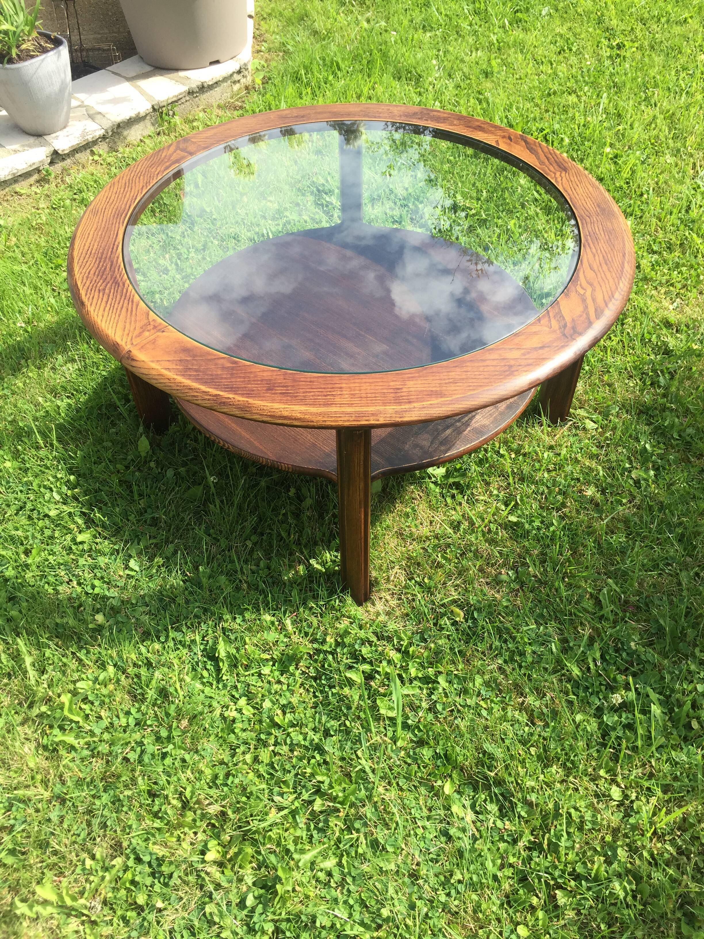 Vintage gplan round coffee table
