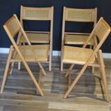 Chaises cannées vintages pliantes