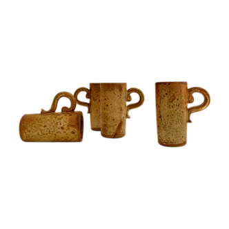 Cups/Glasses with liqueur