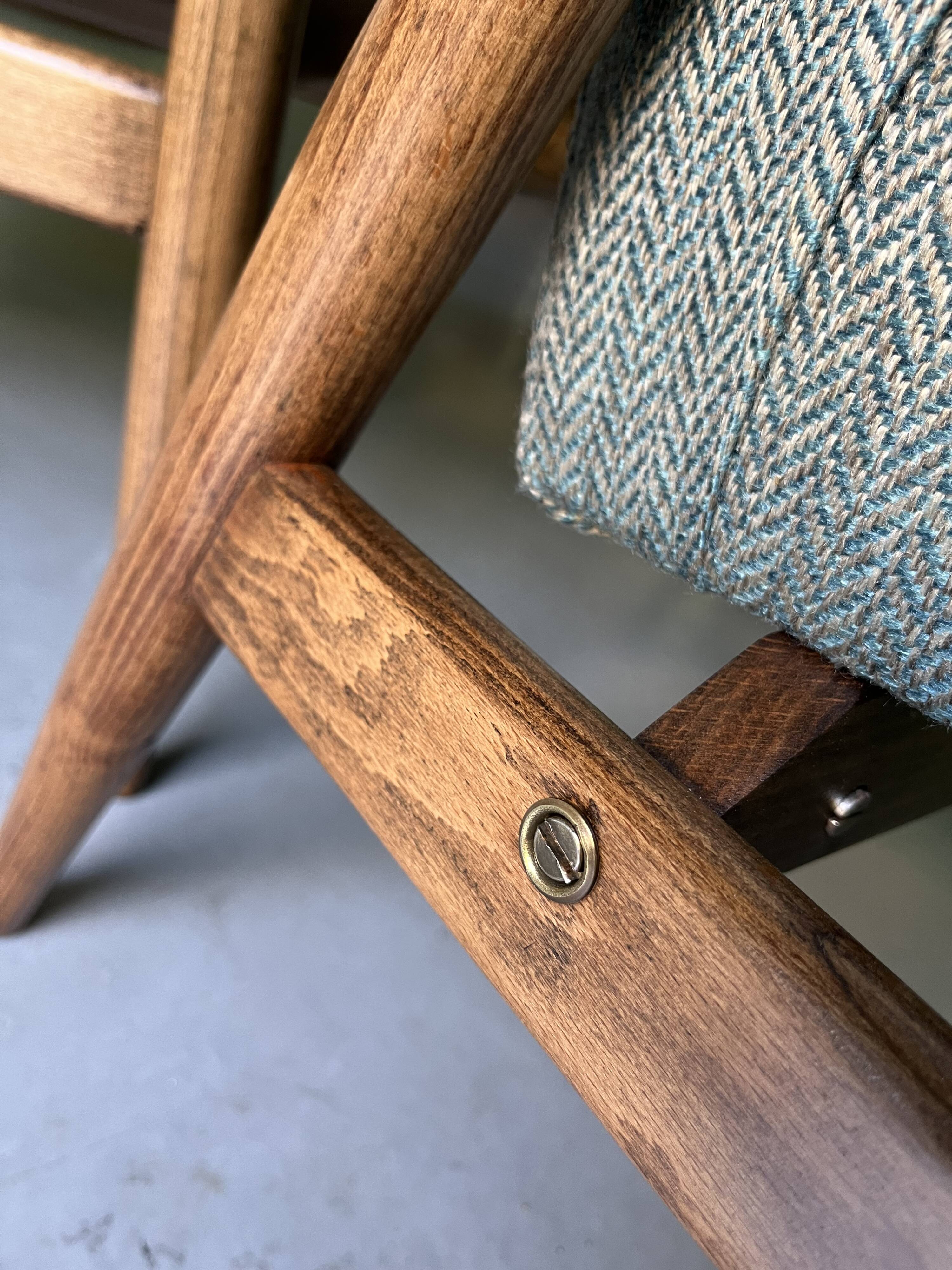 Vintage Mid-Century Armchairs: H.Lis 300-190 Restored Pair