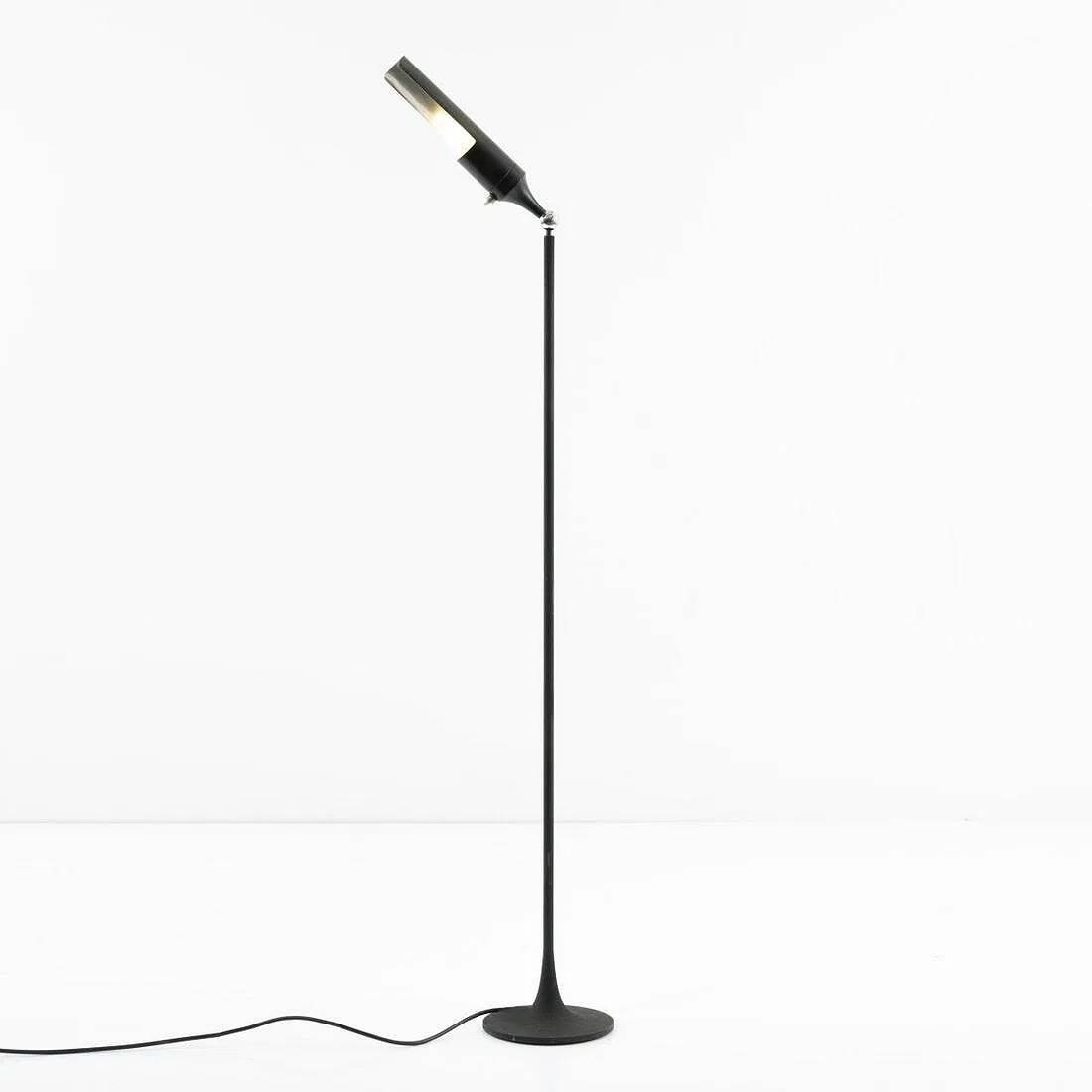 Gino Sarfatti reading floor lamp model 1086 Arteluce, 1961