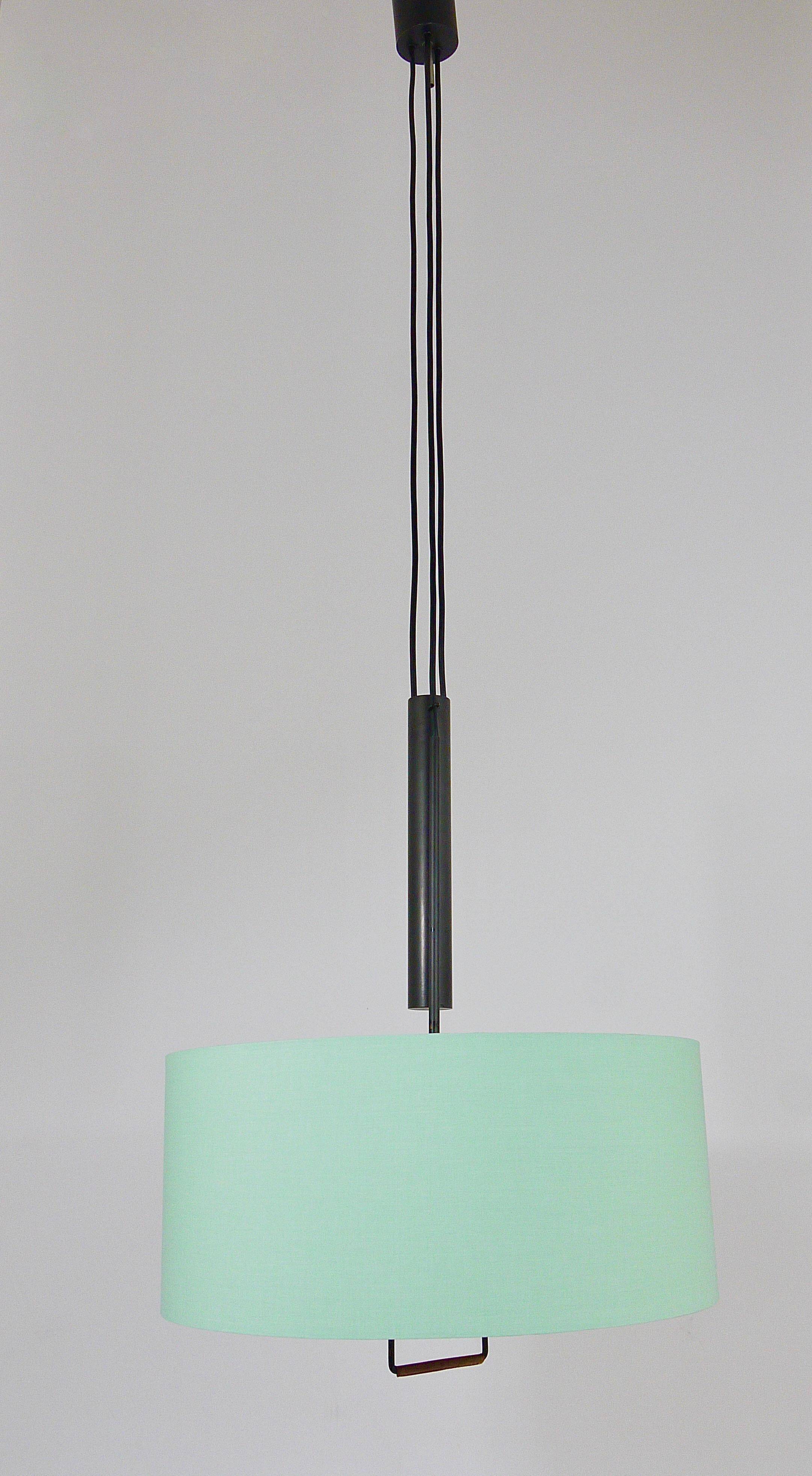 J.T. Kalmar Lampe Suspendue à Contrepoids réglable Milieu du Siècle, Autriche, Années 1950