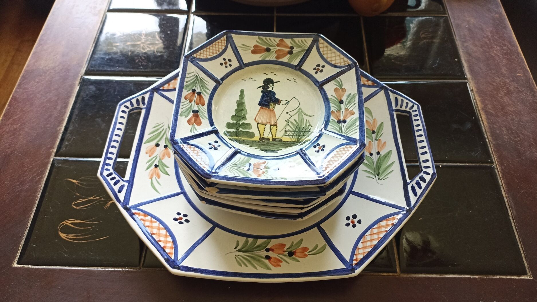 Old dessert service HB Quimper from the 20s