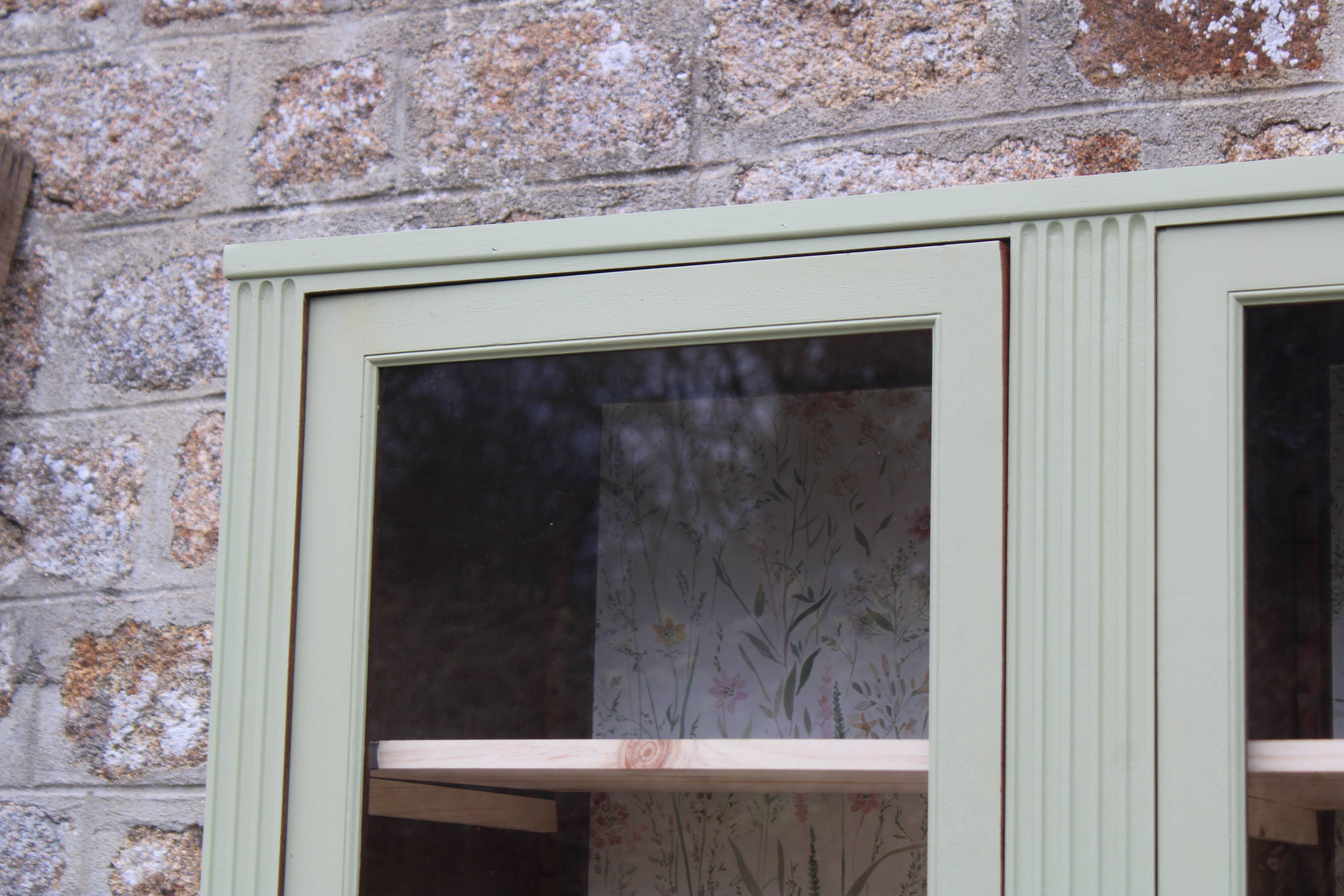 Renovated antique display cabinet – Lizard Green (Pure & Paint)