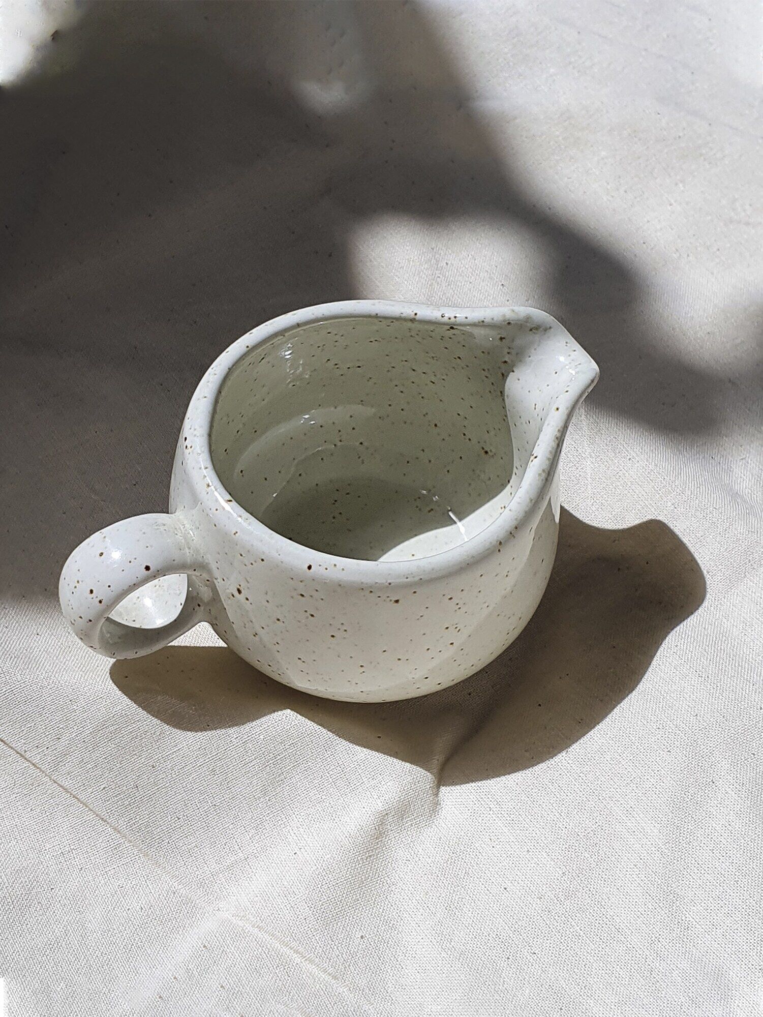 Pentik Finland Halla dinnerware set