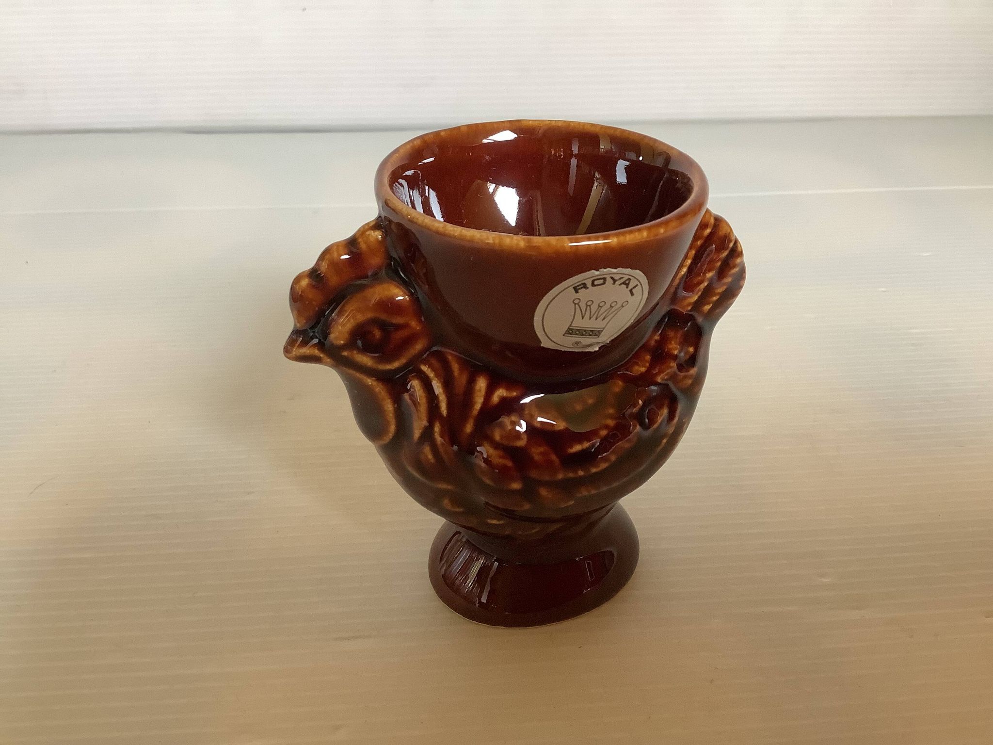 Coquetier poule marron royal keramiek