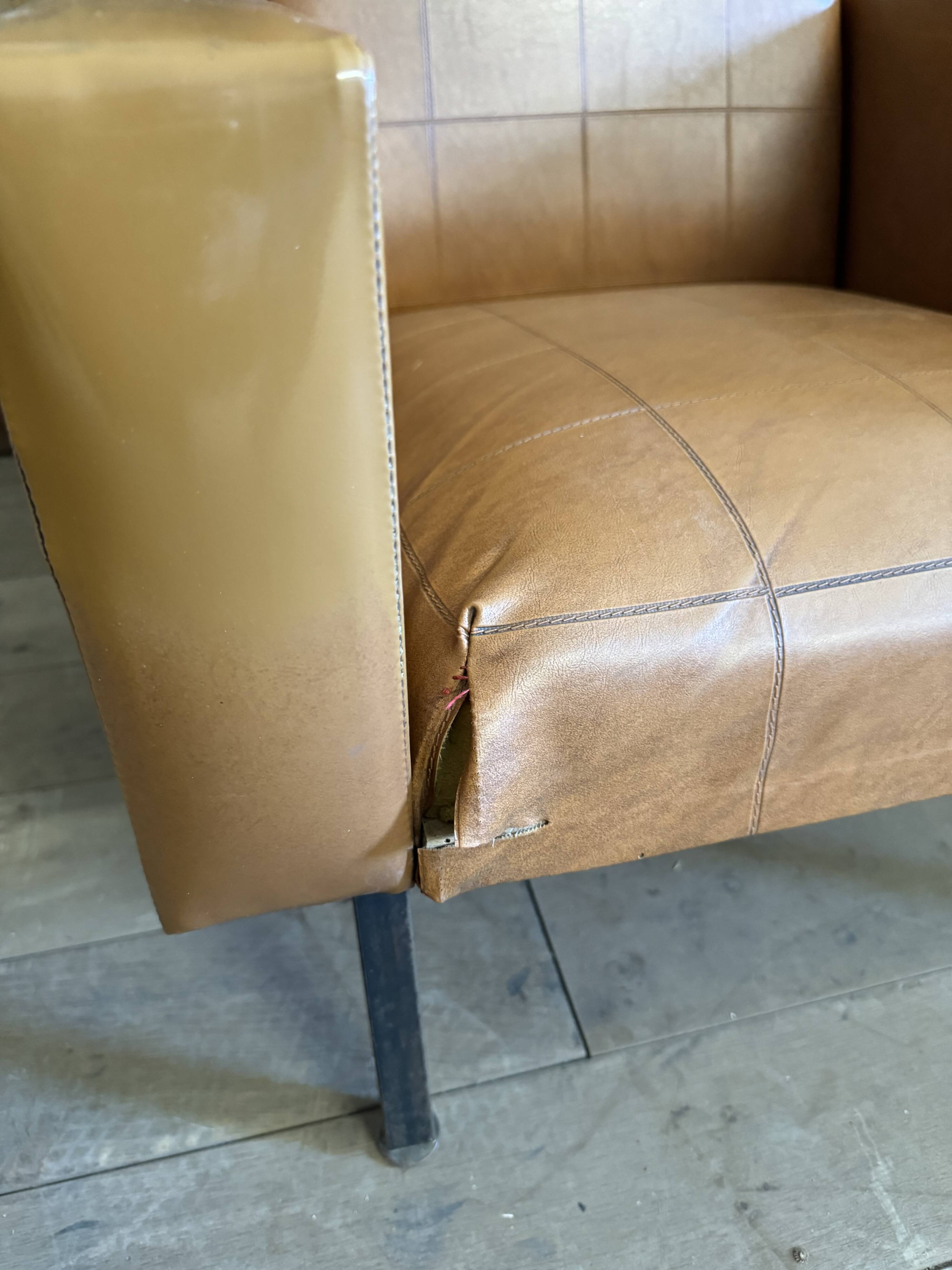 Paire de fauteuils vintage