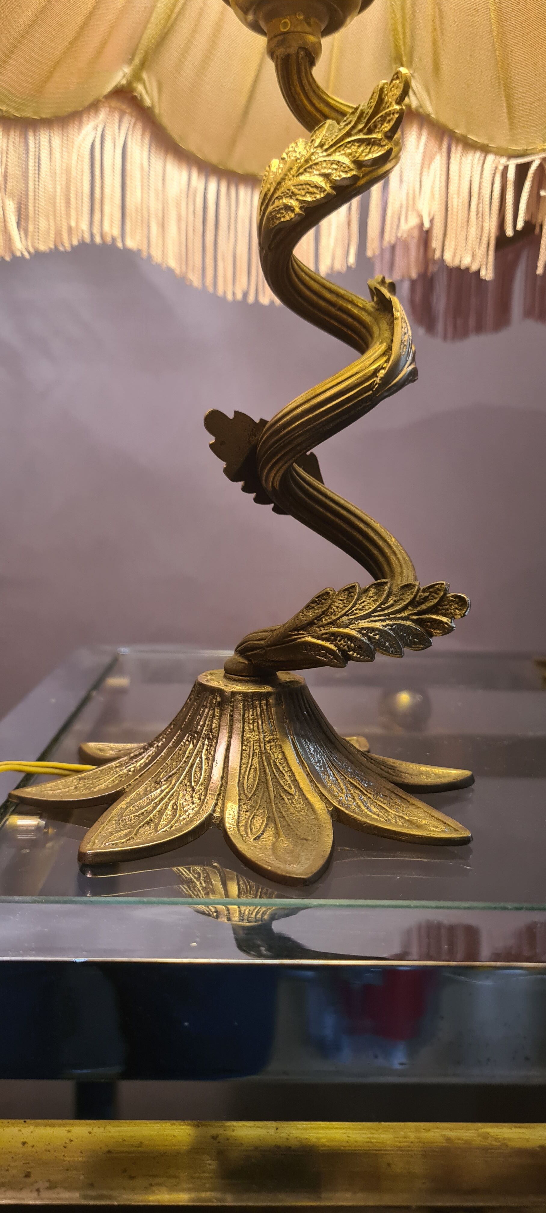 2 bedside lamps 1900