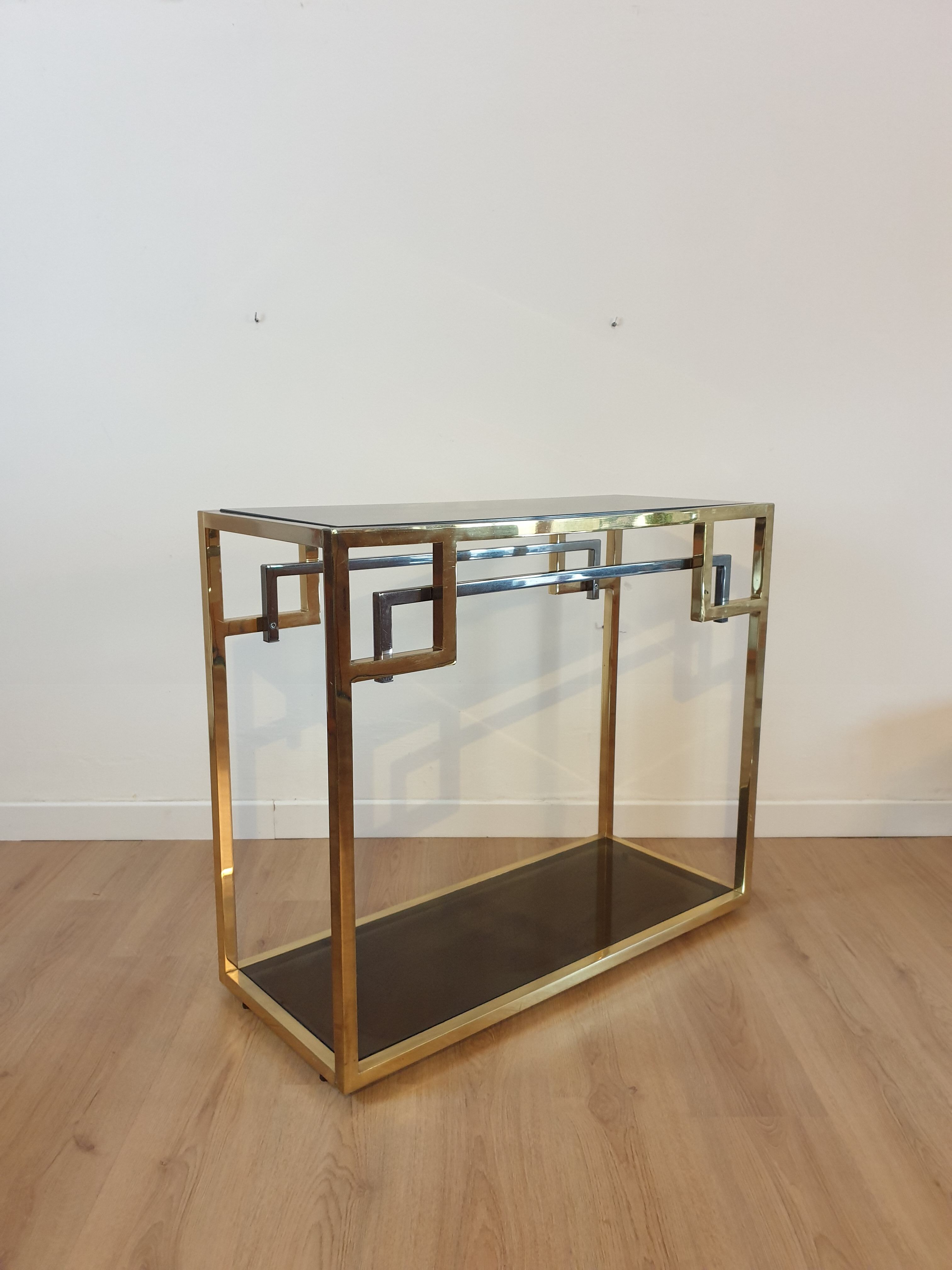 Console table regency