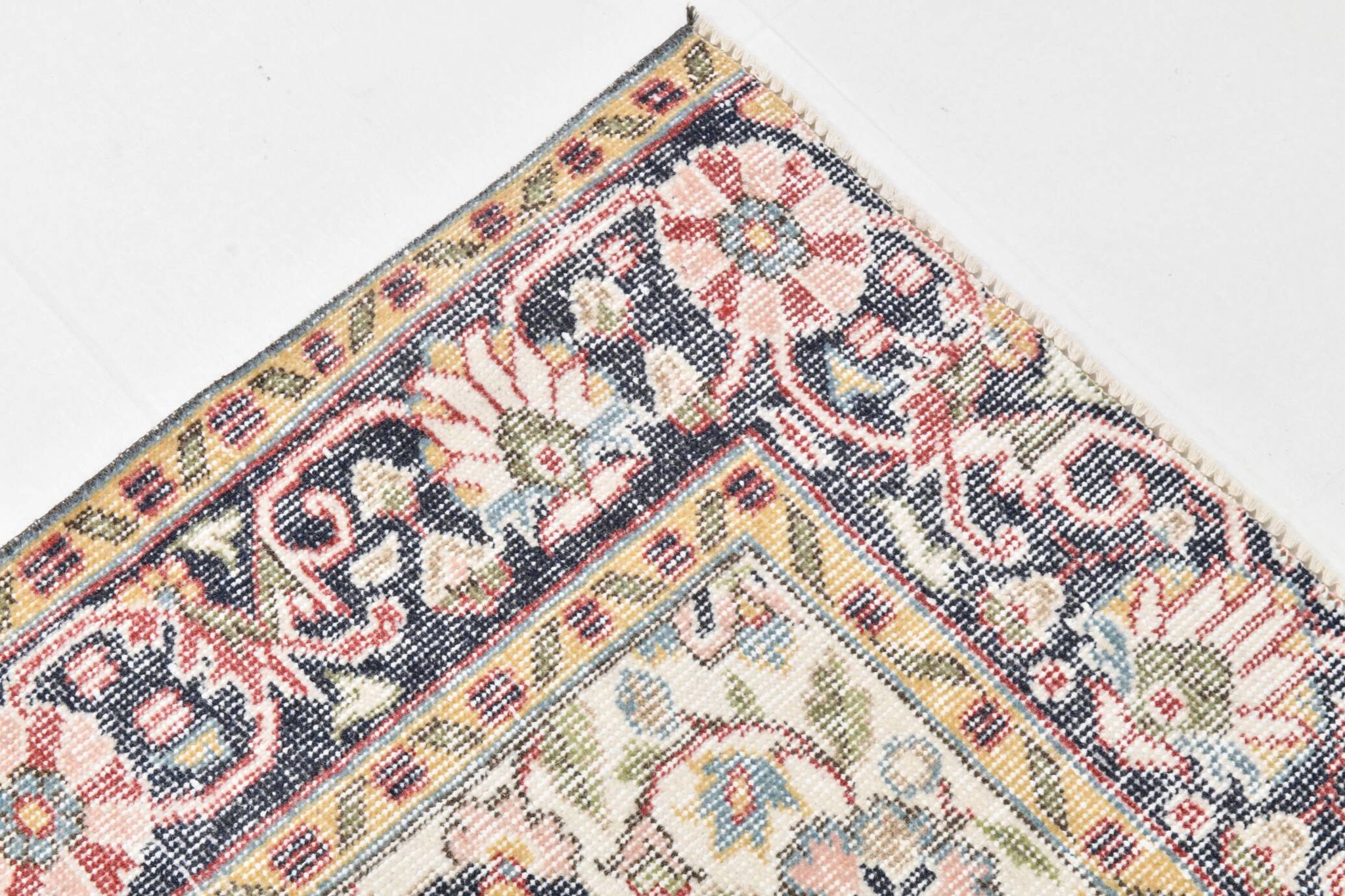 Tapis oriental persan rouge et bleu marine, 207 x 315 cm