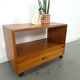 Meuble audio TV sur roulettes design danois en teck Dyrlund