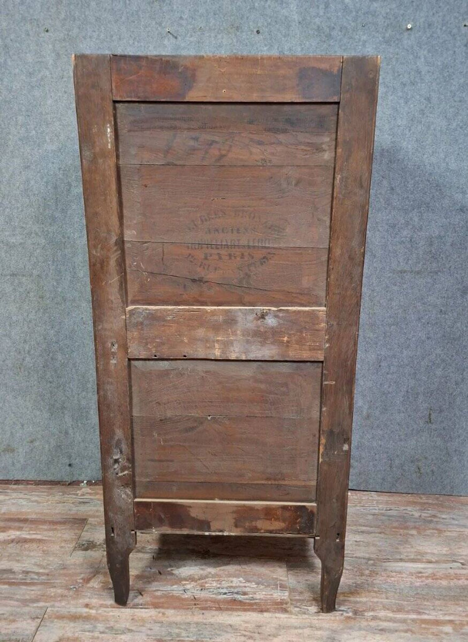 Secretary in a week planner style from the Louis XVI period in marquetry (to be restored)