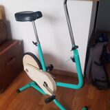 Vélo d'appartement vintage