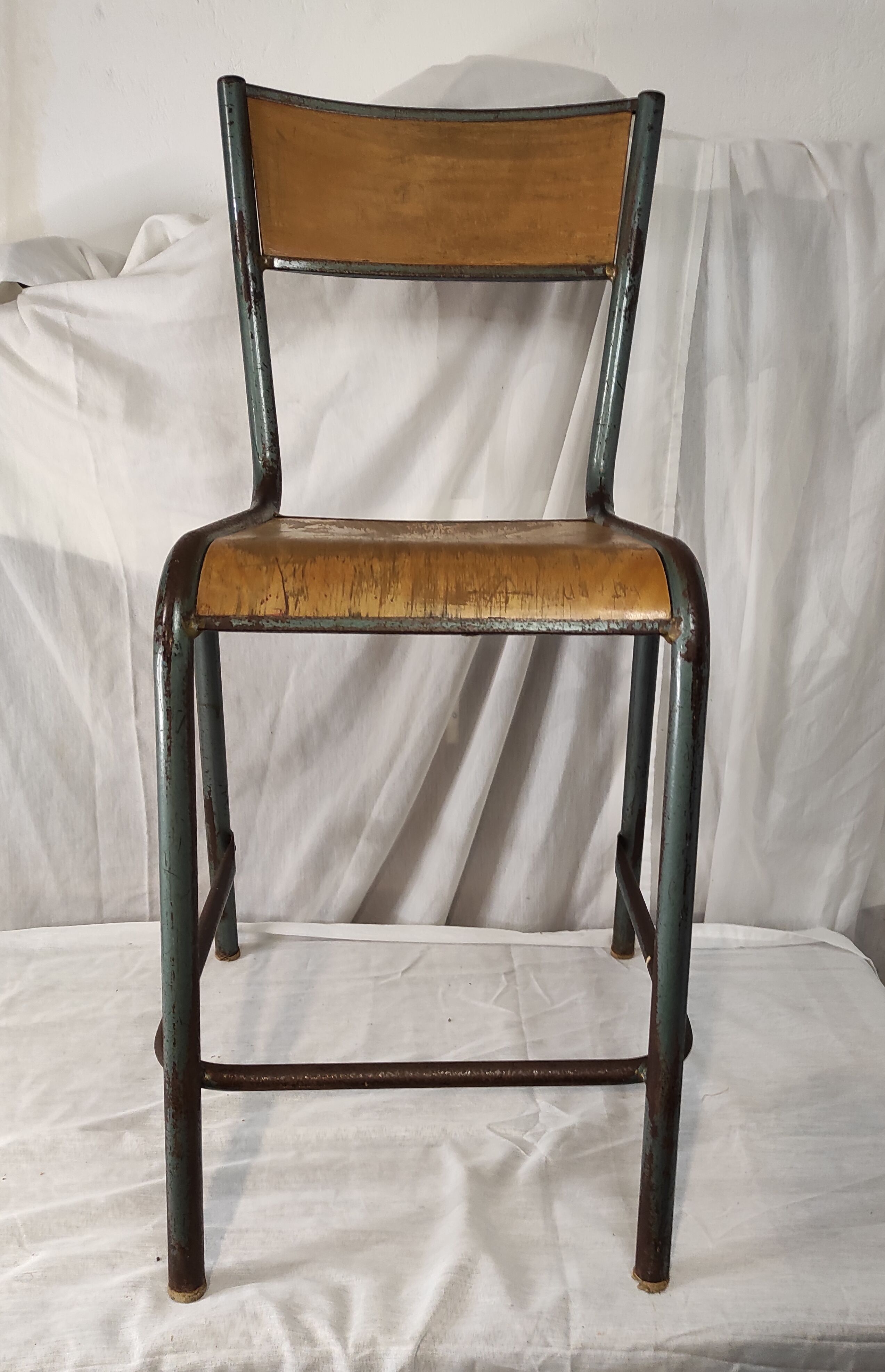 School chair / laboratory stool 1960