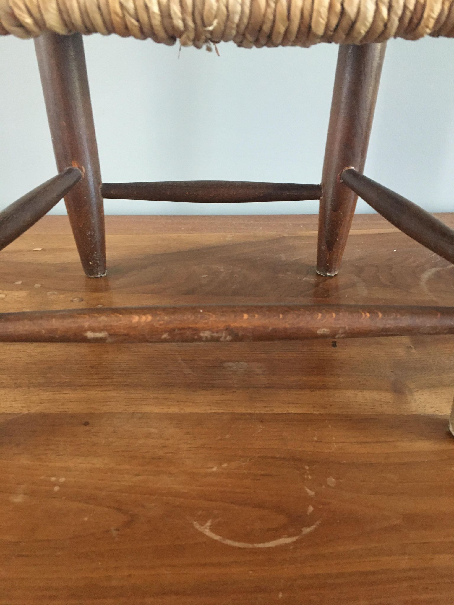 Chaise bois et paille vintage pour enfant