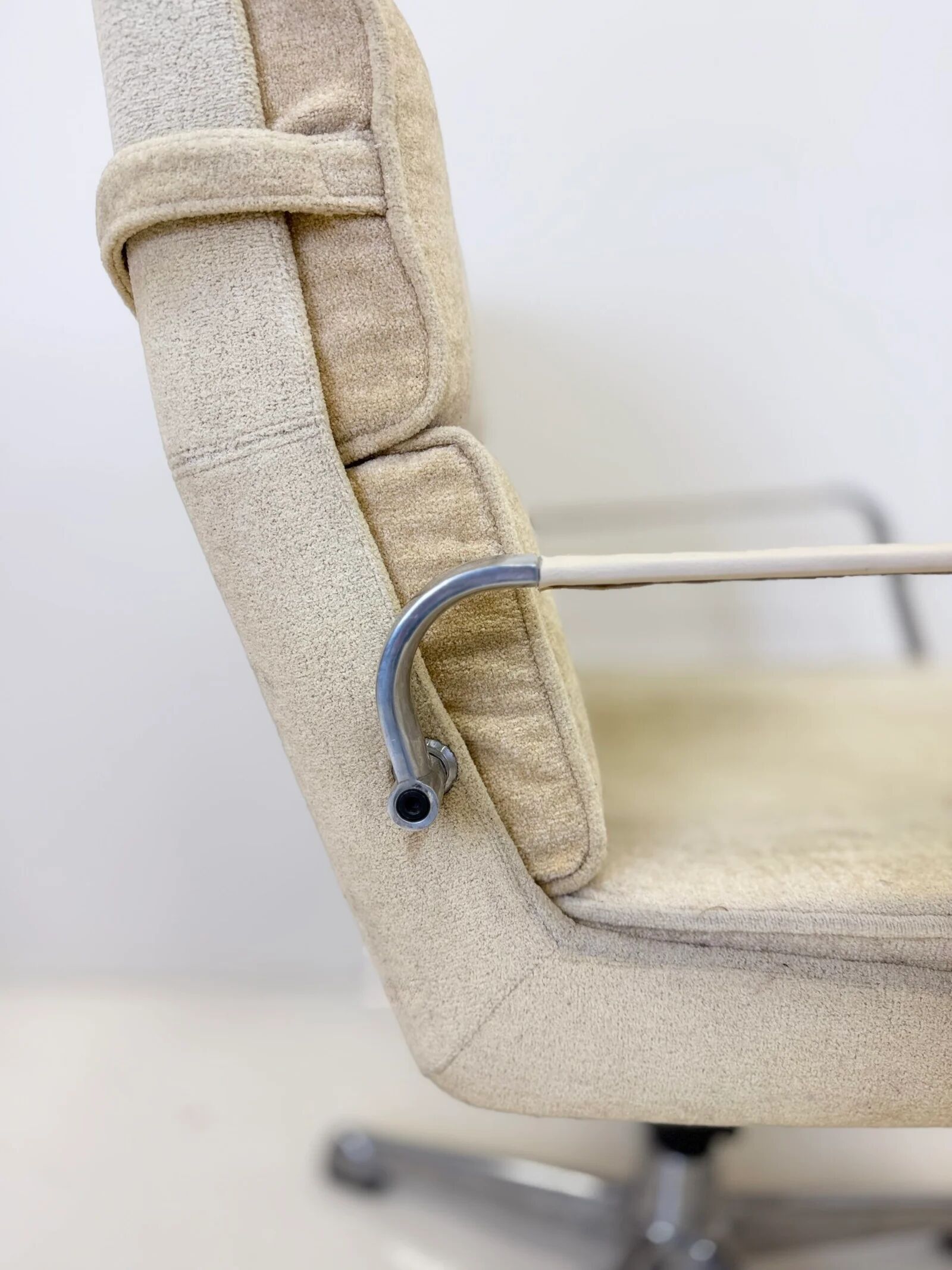 Eames "Ivory" armchair pair for Herman Miller – 1950s