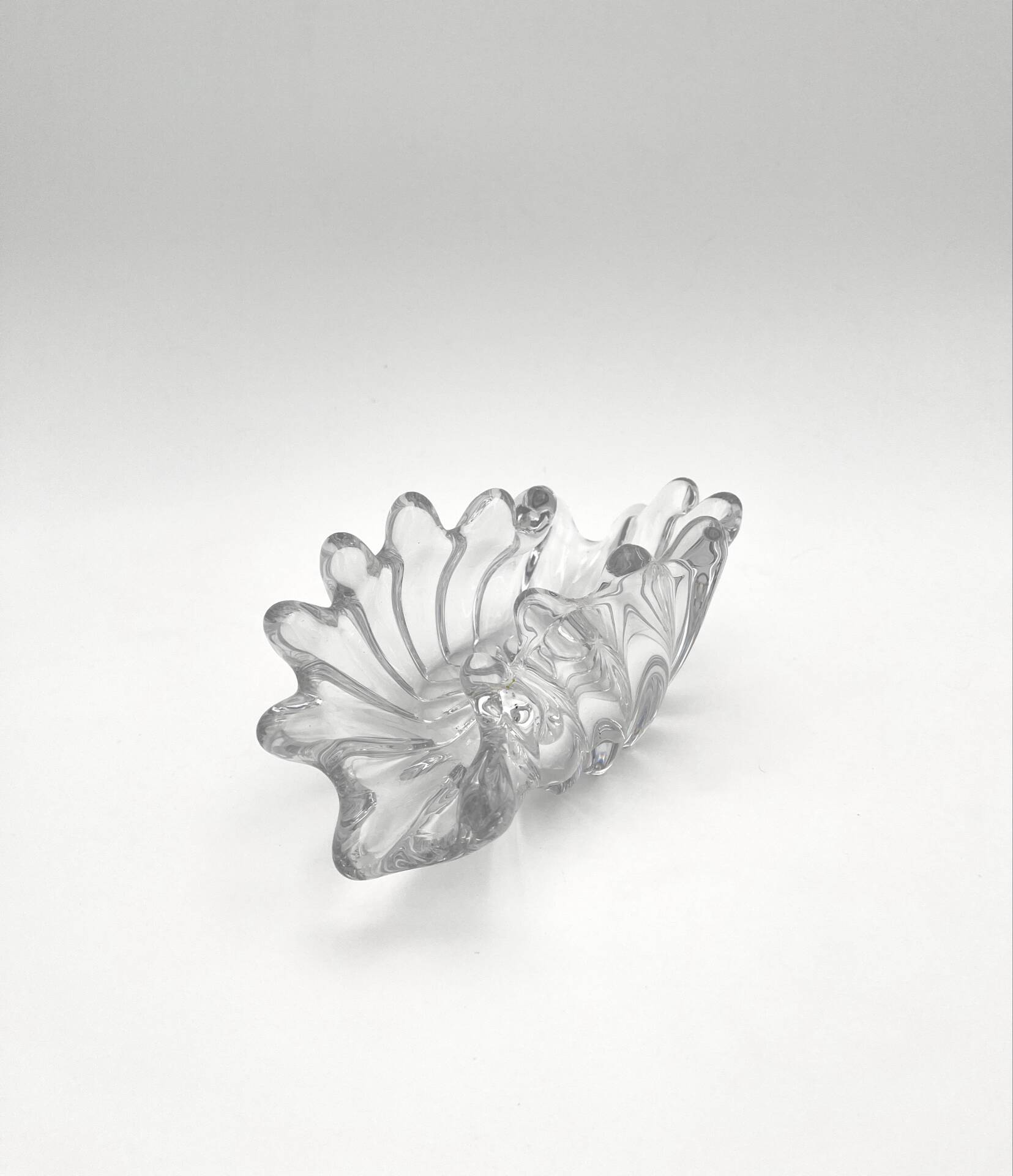 Ouraline Coupe Blown Glass Bohemia Shell Sculpture 1950