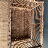 Wicker laundry basket