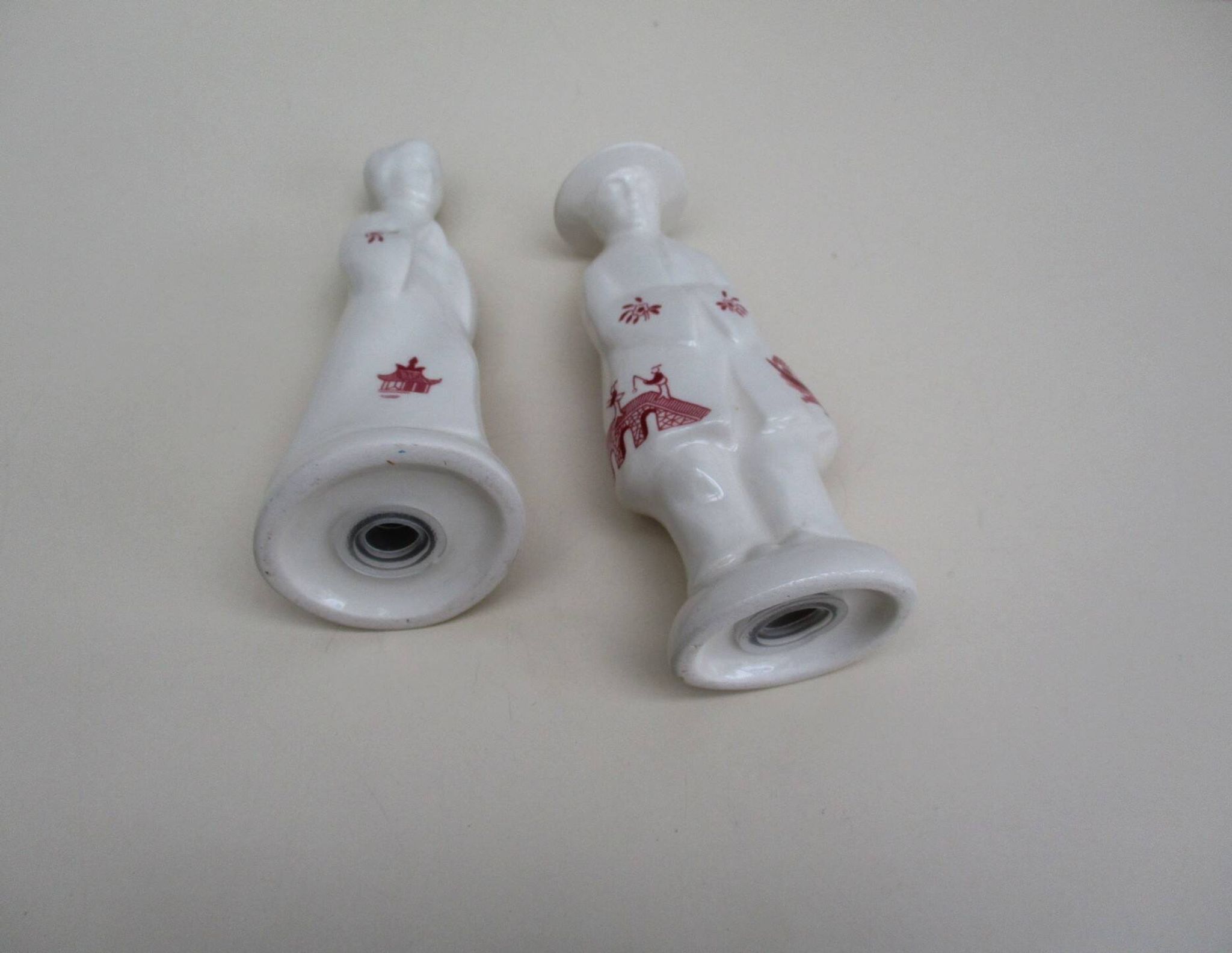 Salt and pepper shakers, ceramic Churchill England