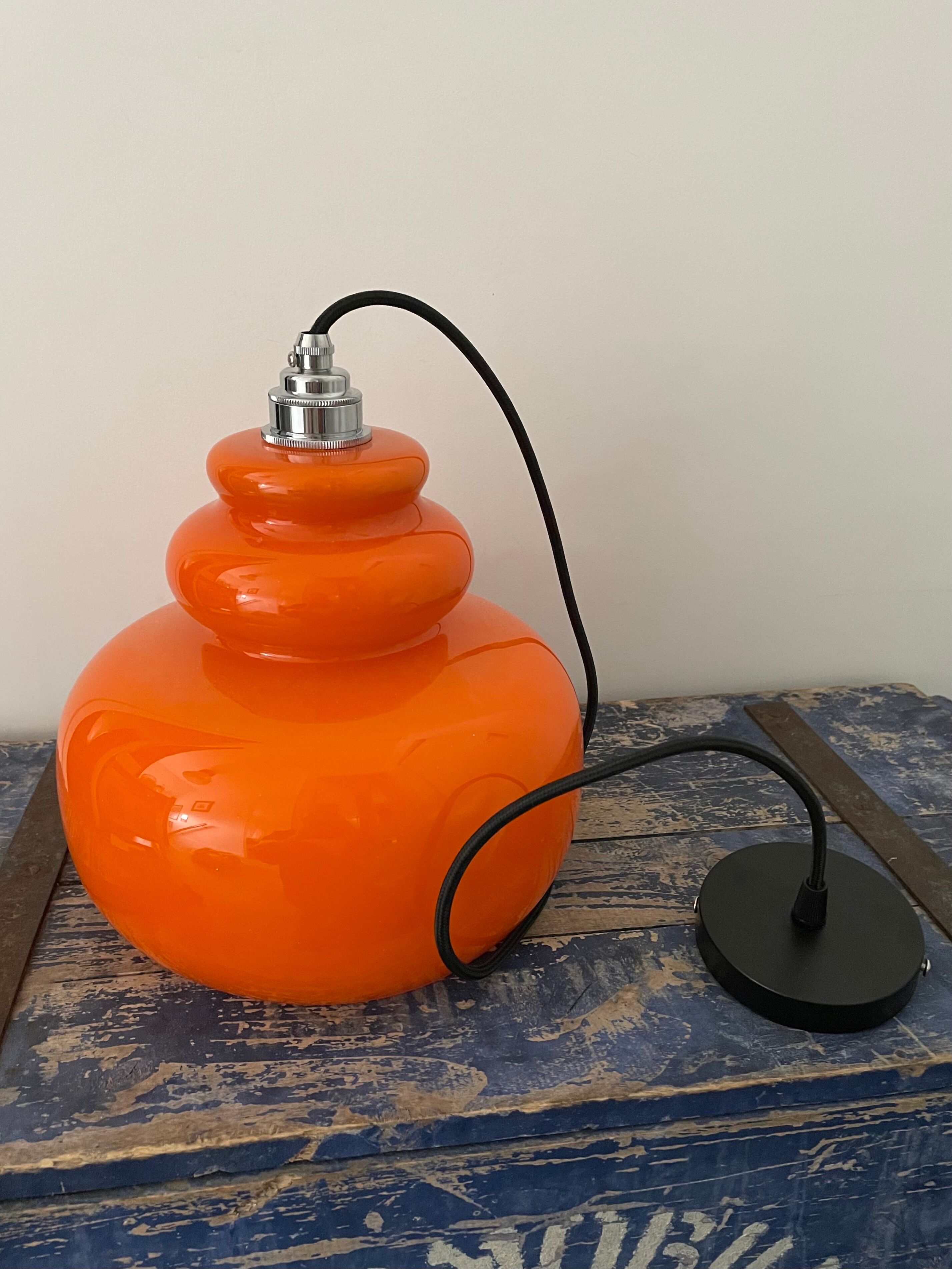 Vintage suspension lamp in orange opaline electrified to nine