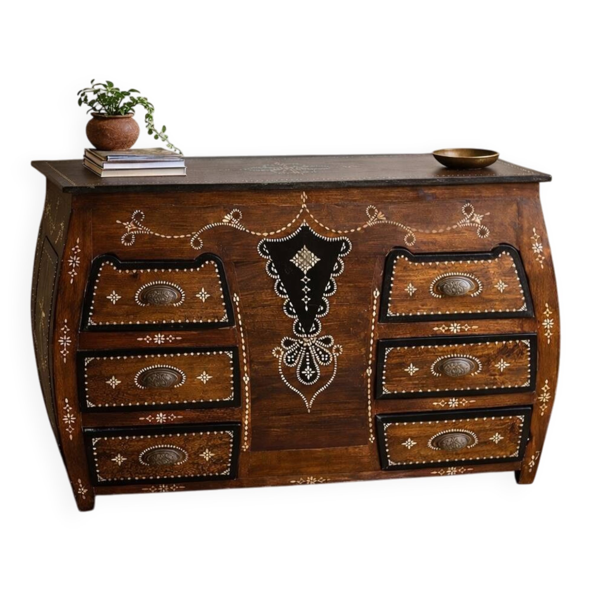 Commode syrienne galbée marqueterie nacre