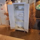 Art Deco chest of drawers
