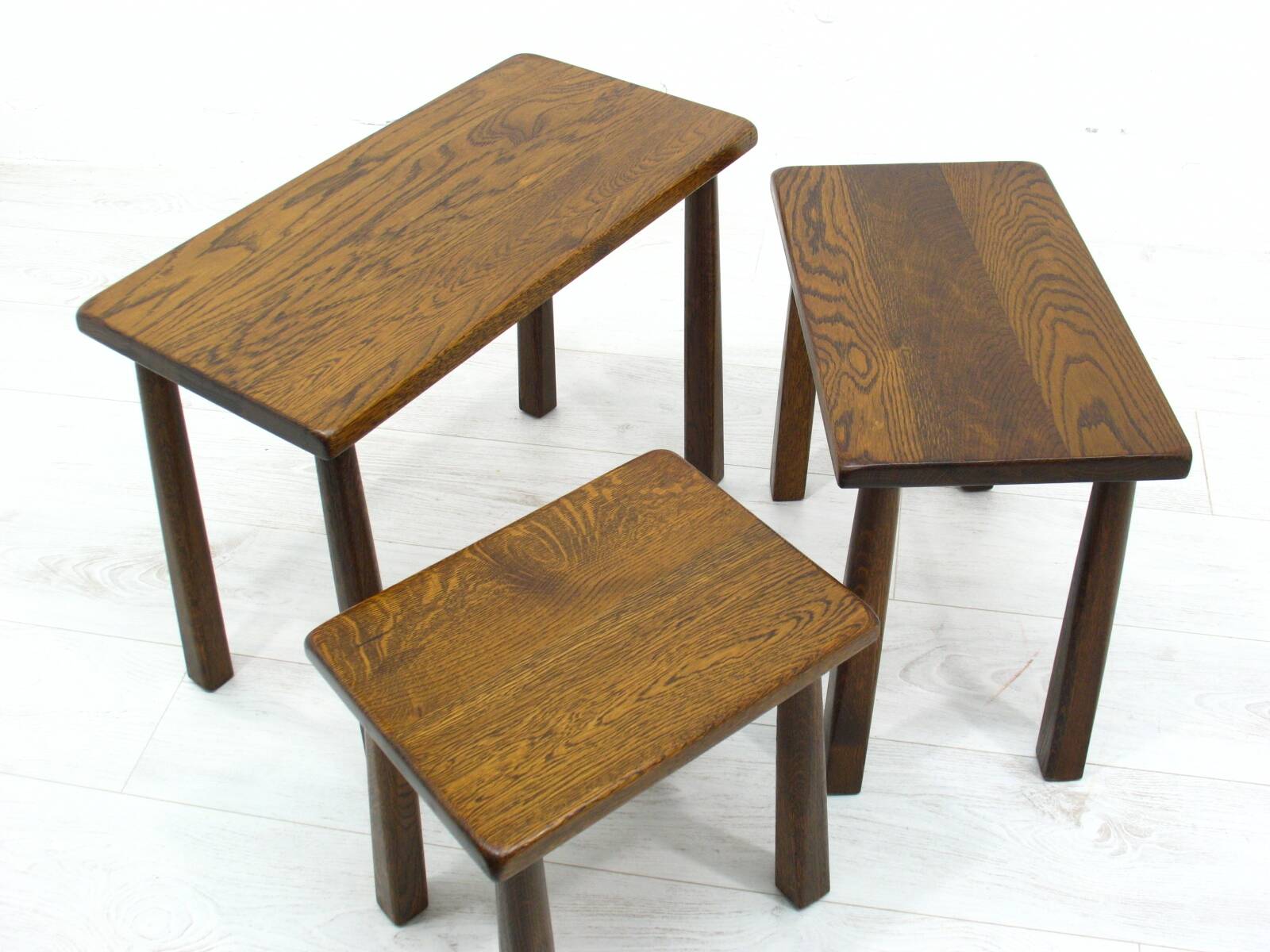 Oak Nesting Tables.