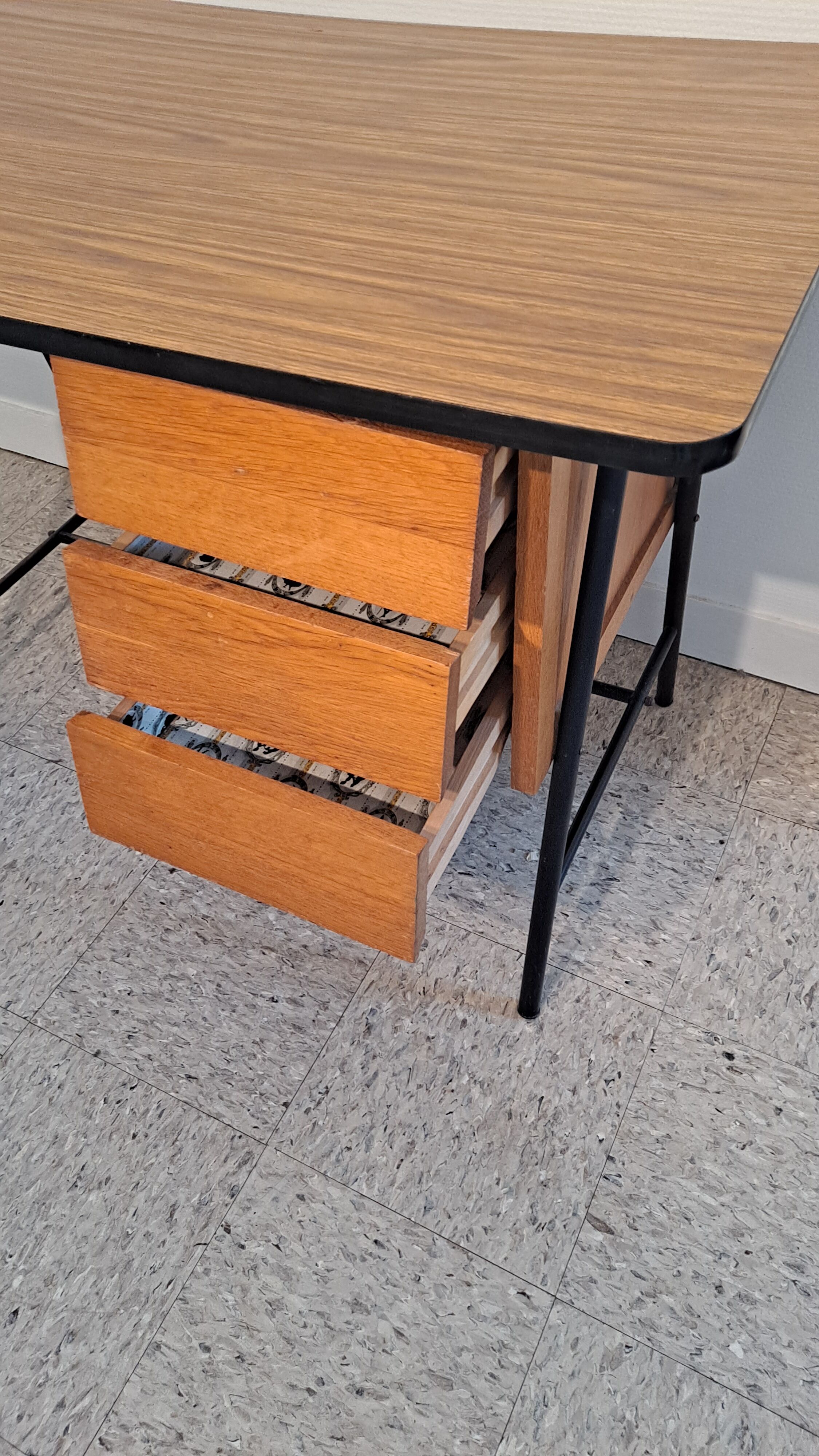Bureau vintage