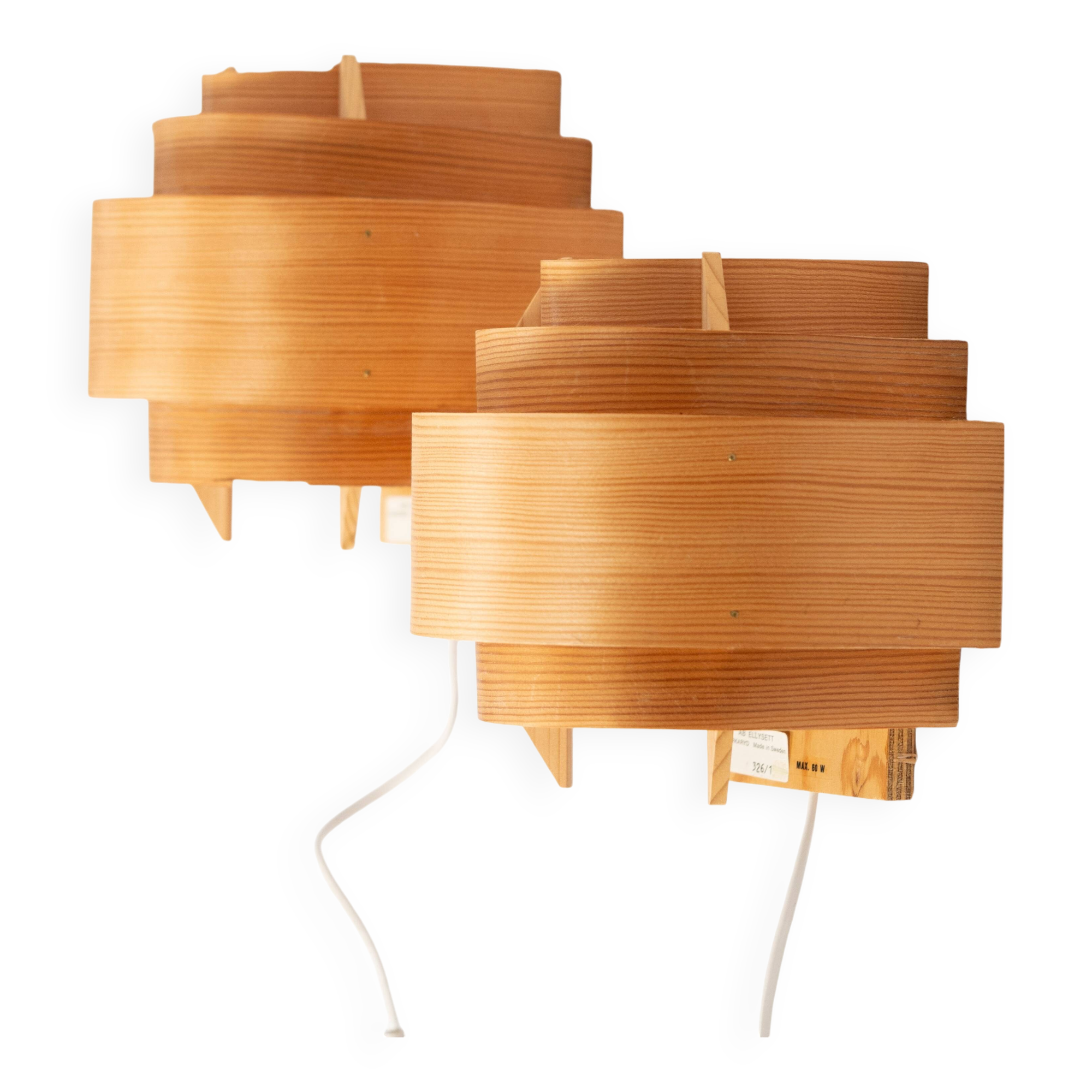 Pair of pine wood wall lamps V327 by Hans-Agne Jakobsson, AB Elysset, 1960s