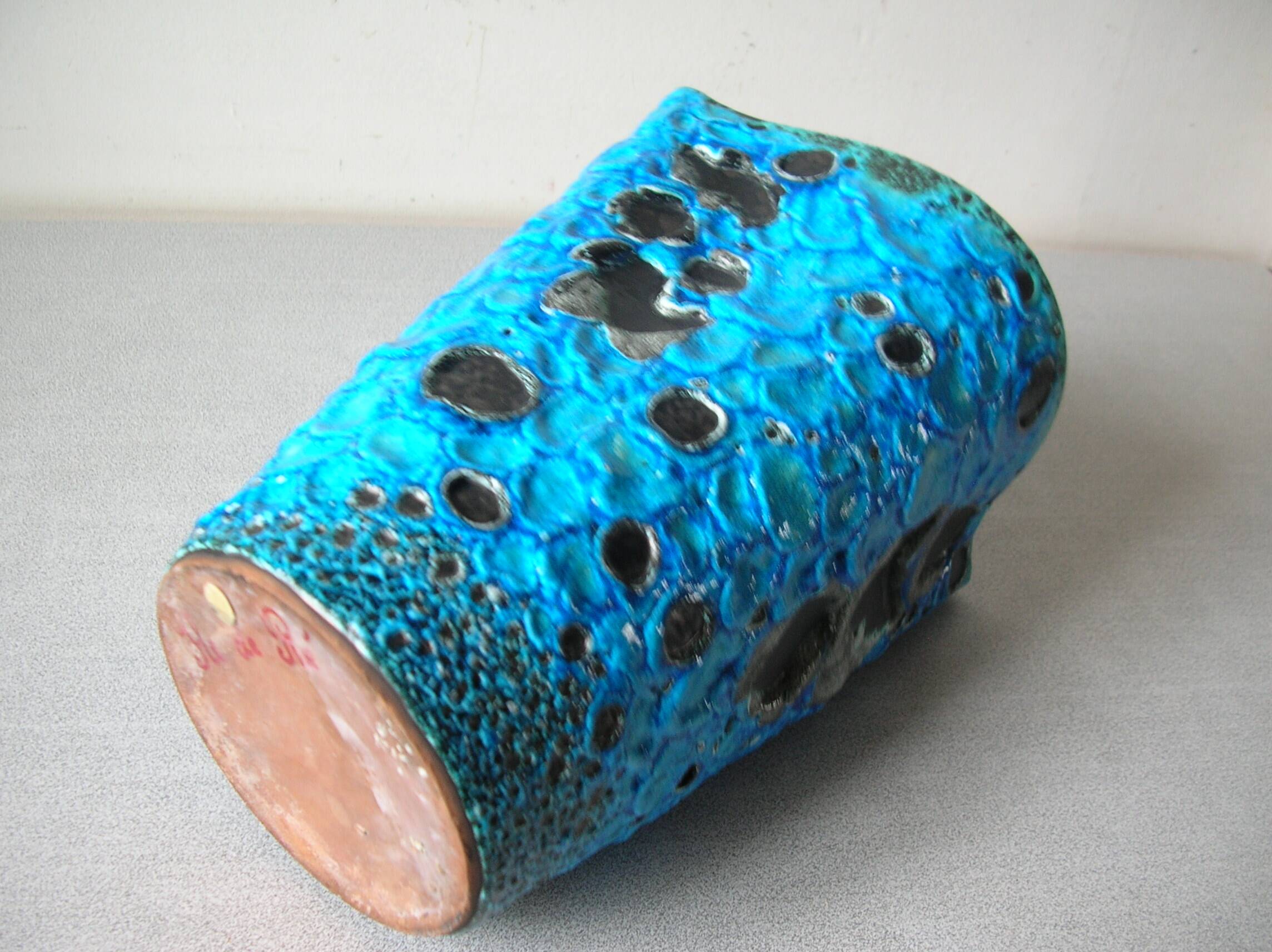 Old blue ceramic vase terracotta sea foam 22 cm living room office decoration