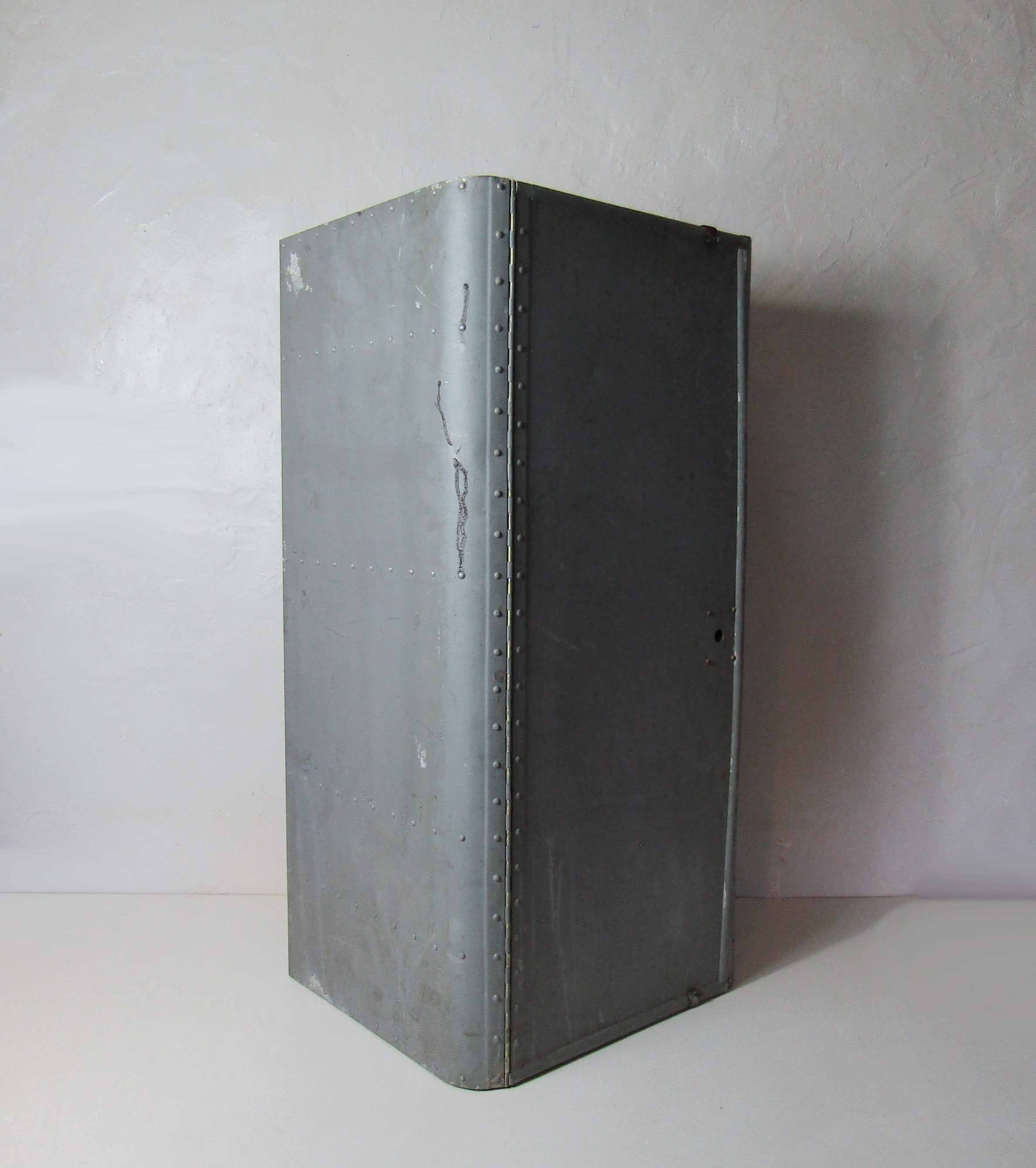 Former industrial shelf