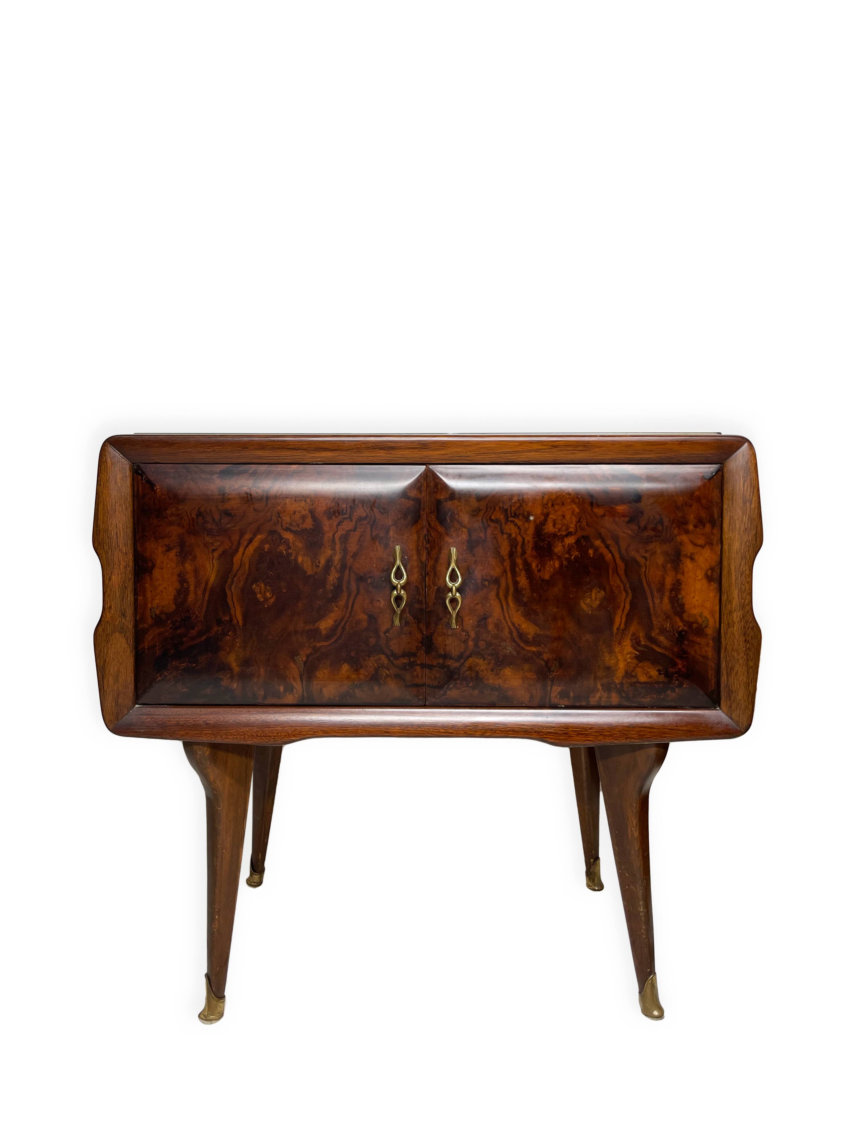 Tables de chevet, années 1950