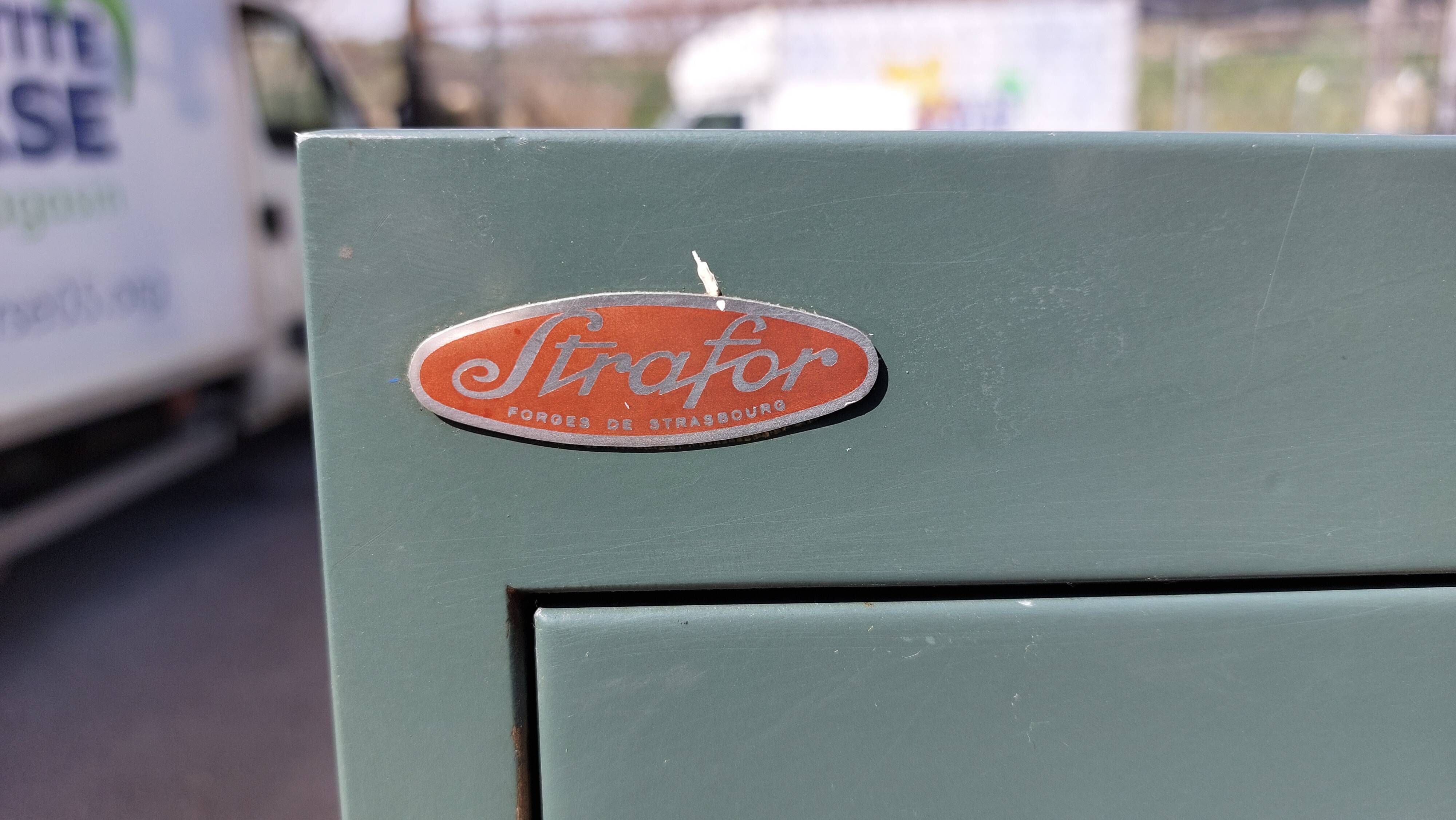 Vintage metal column furniture Strafor - 50s