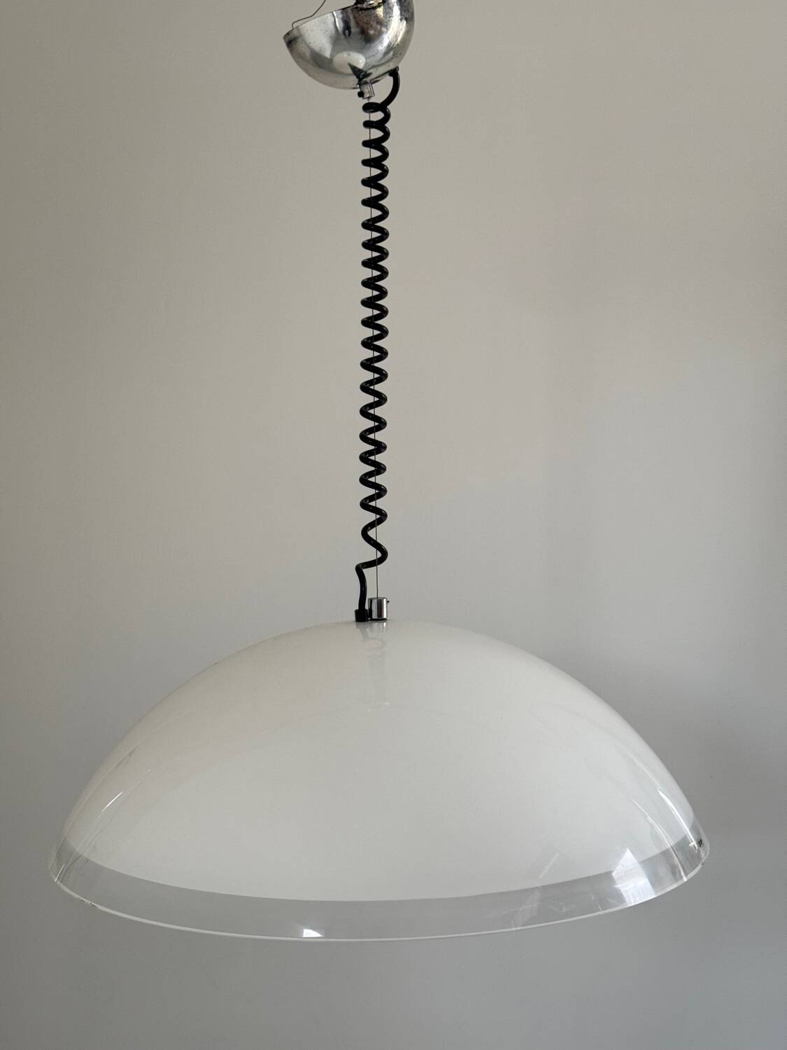 Suspension Chandelier Model Bella Design Franco Bresciani for iGuzzini Italy 1970