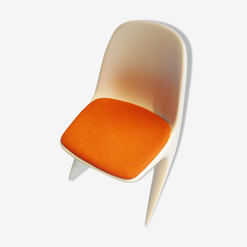 Plastic chair casala seat orange