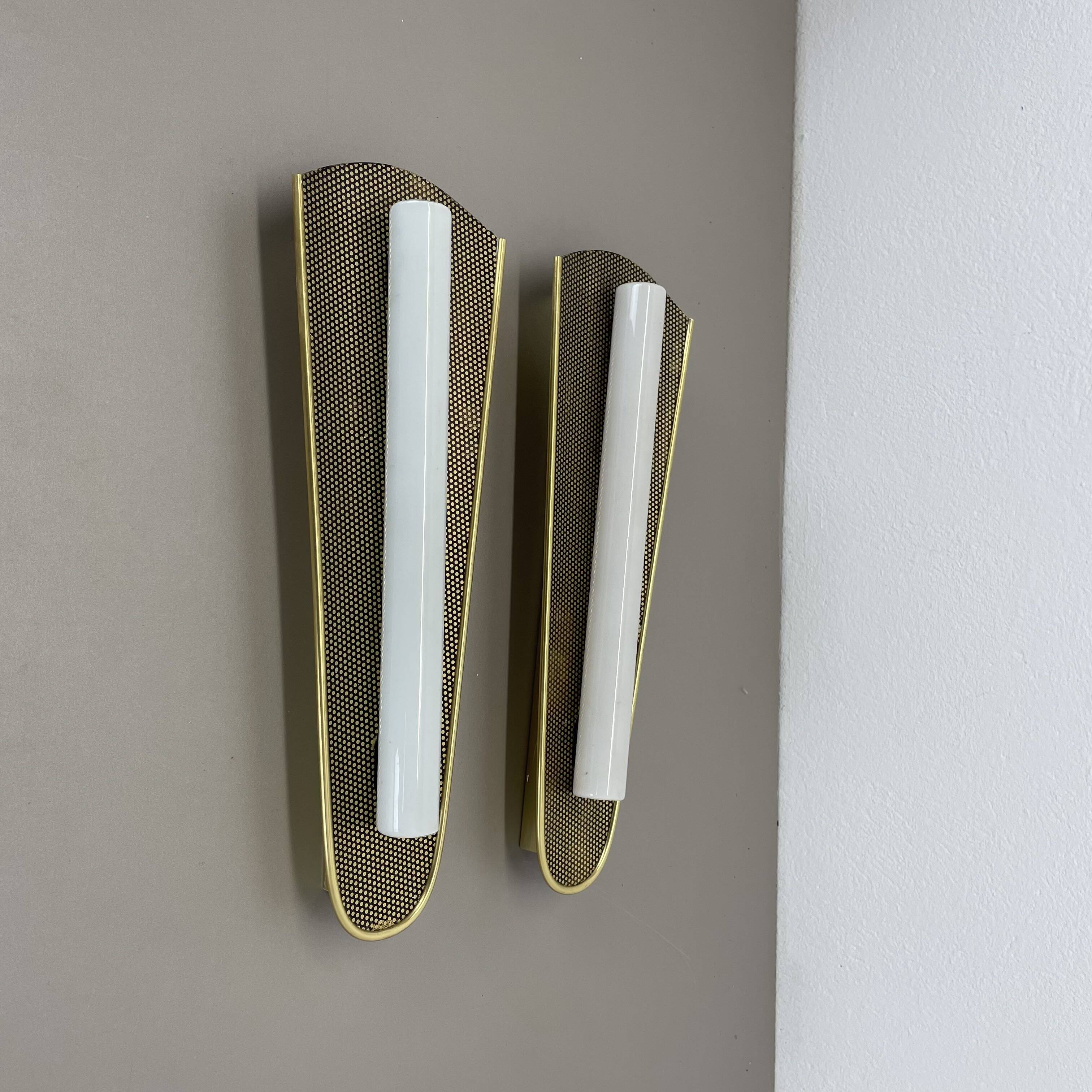 Set of 2 Large 37 cm Honeycomb Theatre Wall Light Elements, Germany, 1950s