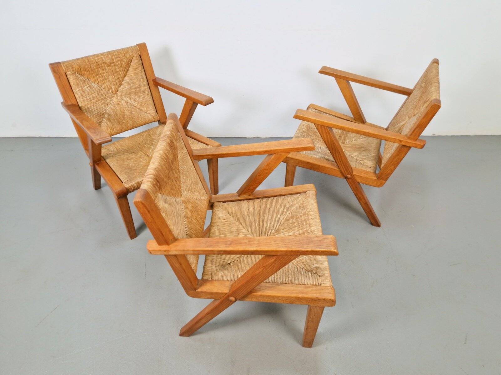 Chaises en bois brutalistes modernistes en paille, années 1940, ensemble de 3