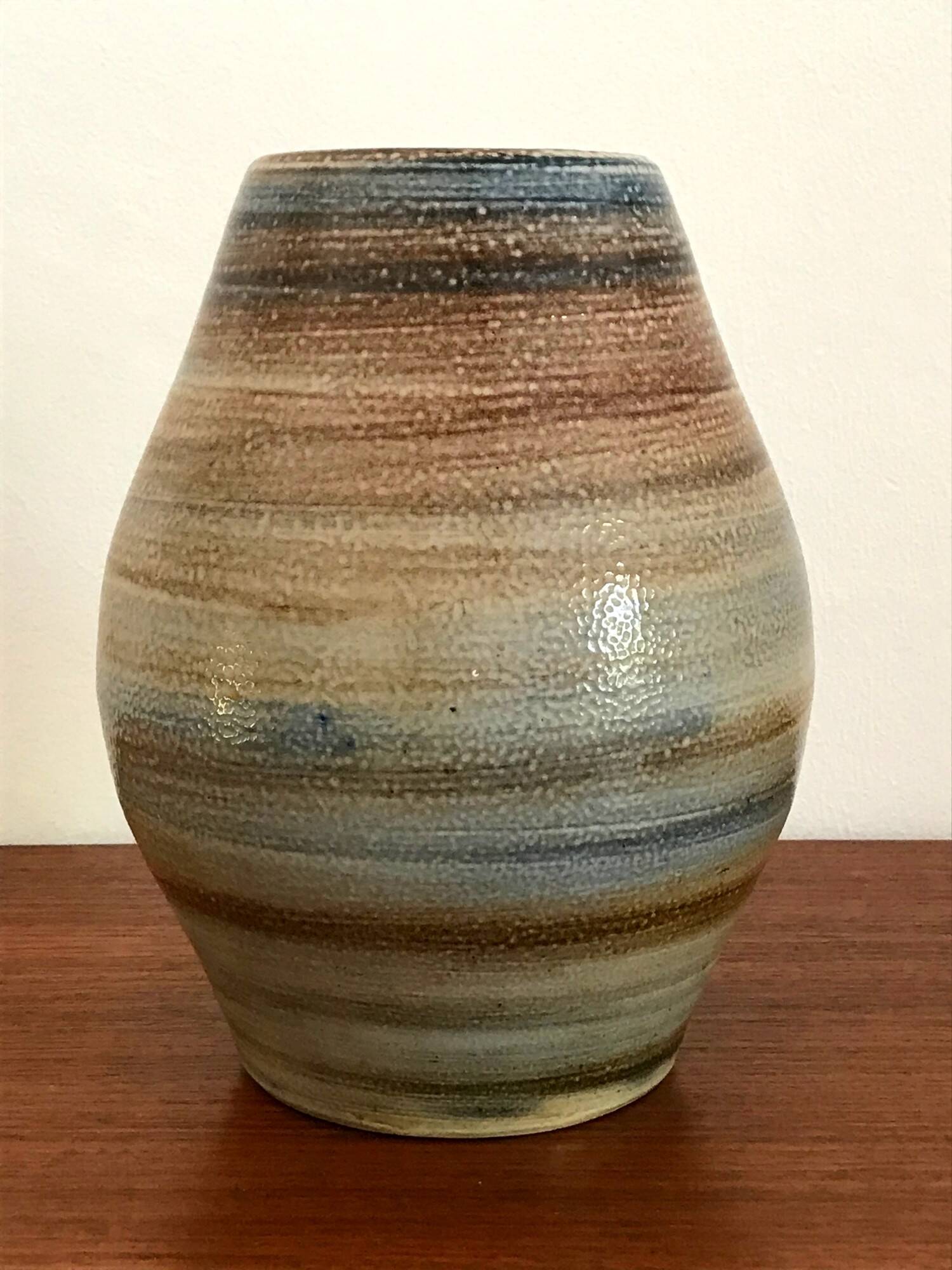 Vintage ceramic vase signed Pentik