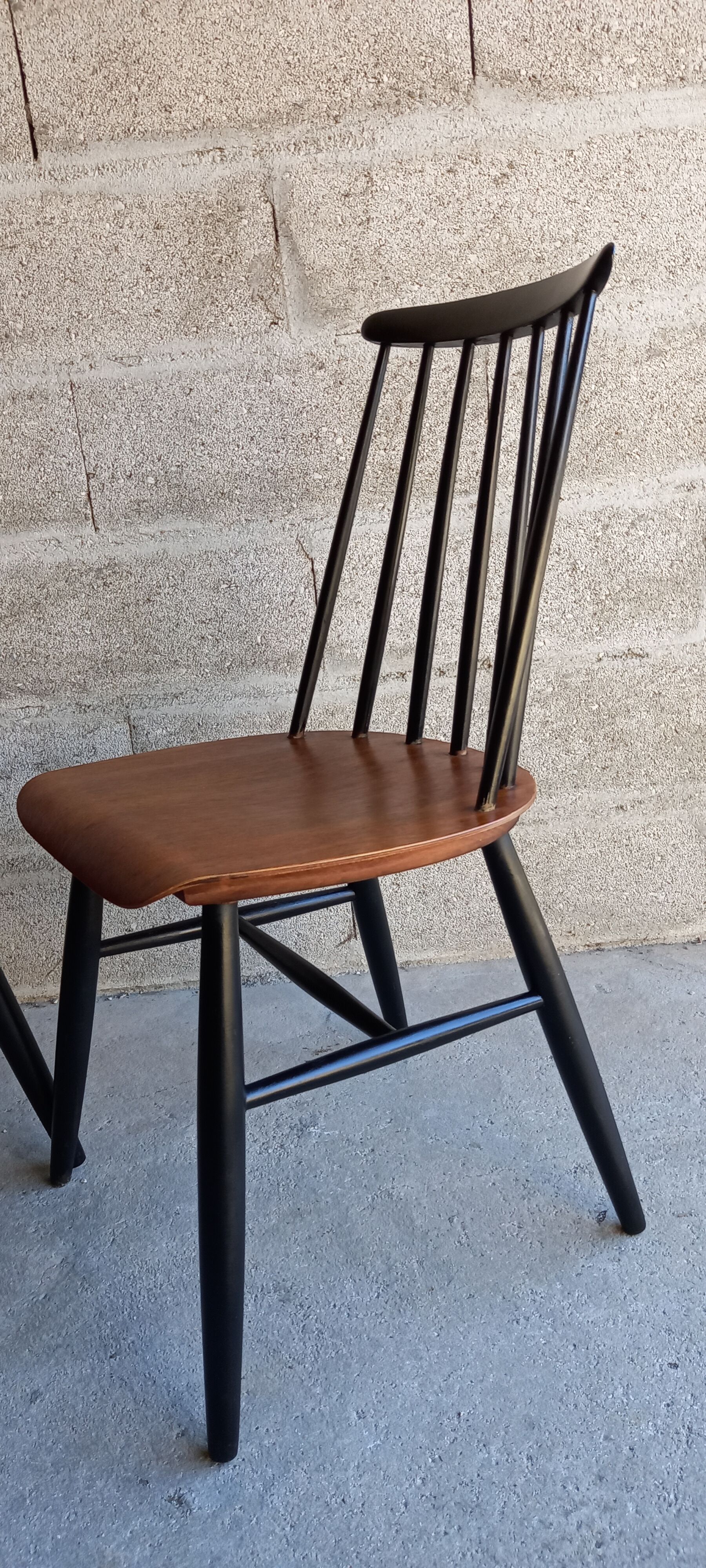 Chaises fanett d'Ilmari Tapiovaara