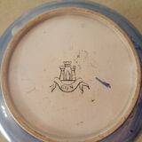 Small planter in Gien earthenware late nineteenth century