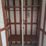 Armoire parisienne