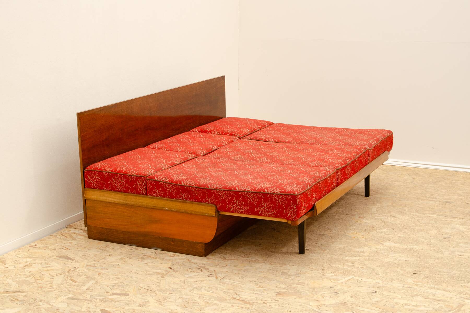 Canapé pliant de Jindrich Halabala pour UP Závody années 1950, Tchécoslovaquie