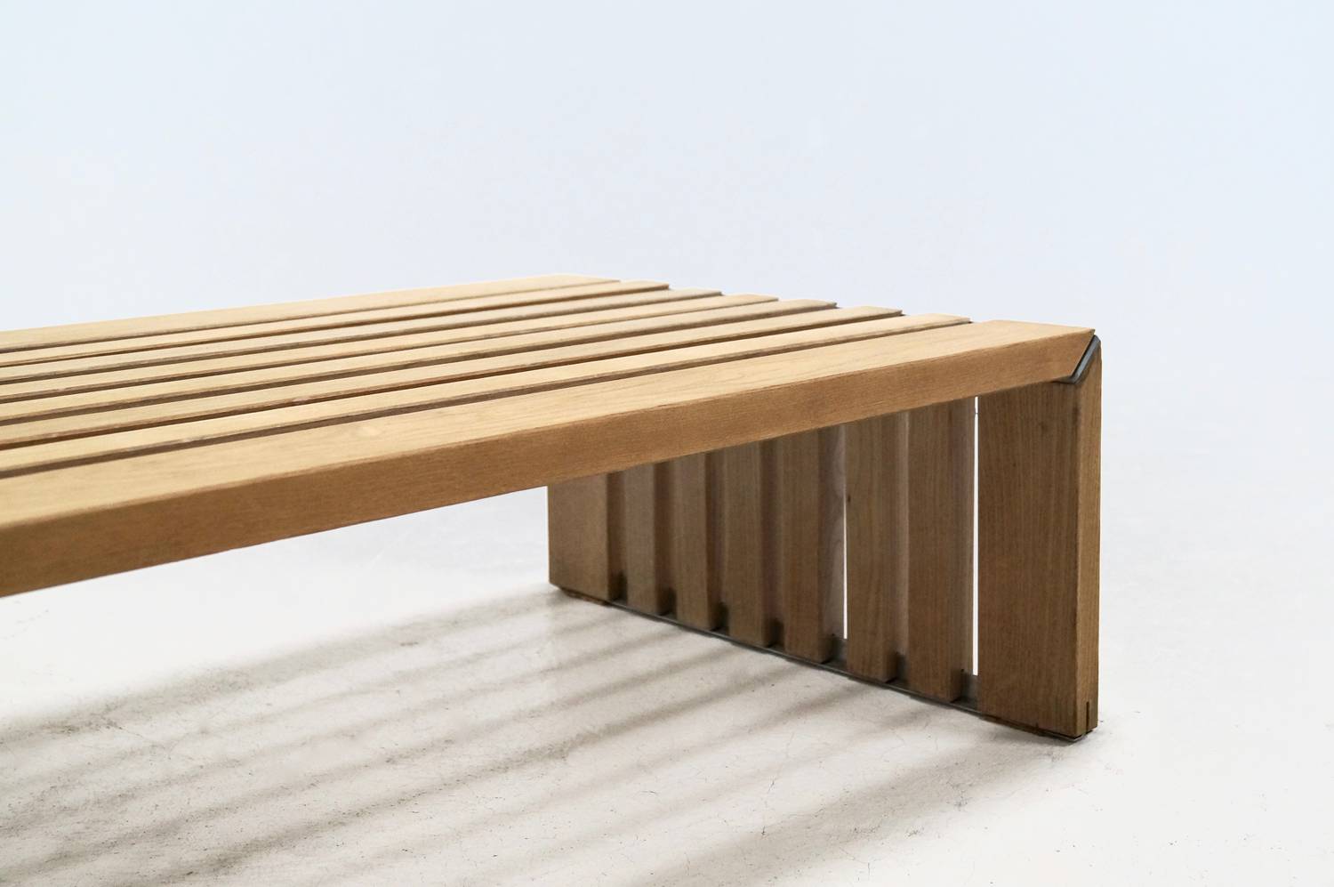 Wood slat bench Walter Antonis for Arspect 1970's
