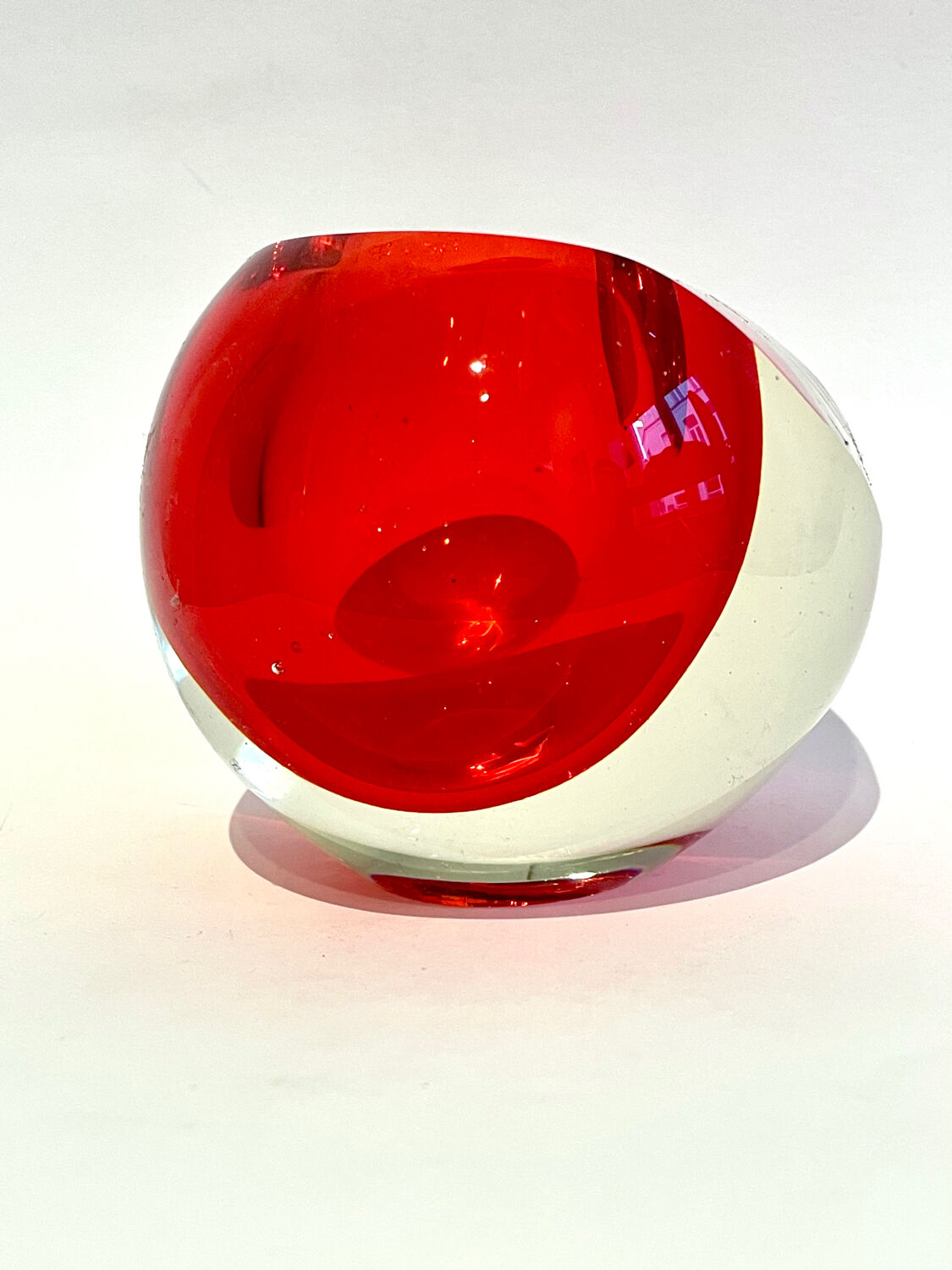 Sommerso round vase, Murano