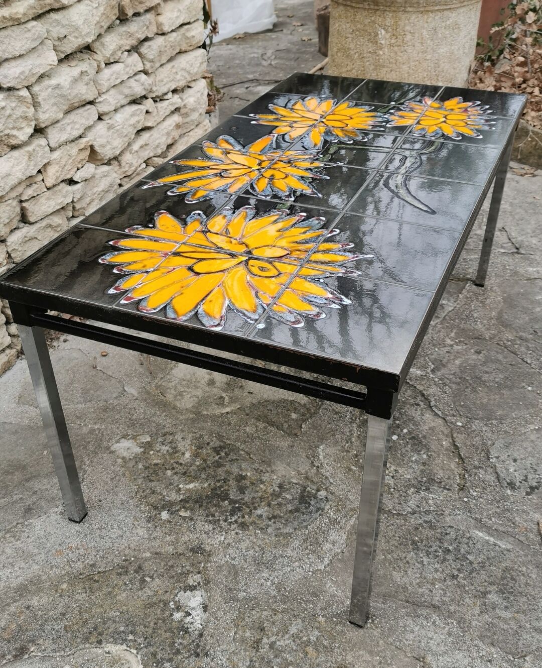 Coffee table 70s
