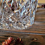 Large chiseled crystal vase with geometric and “flowers” decor