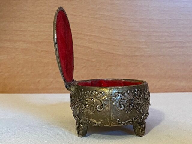 Silver metal jewellery box