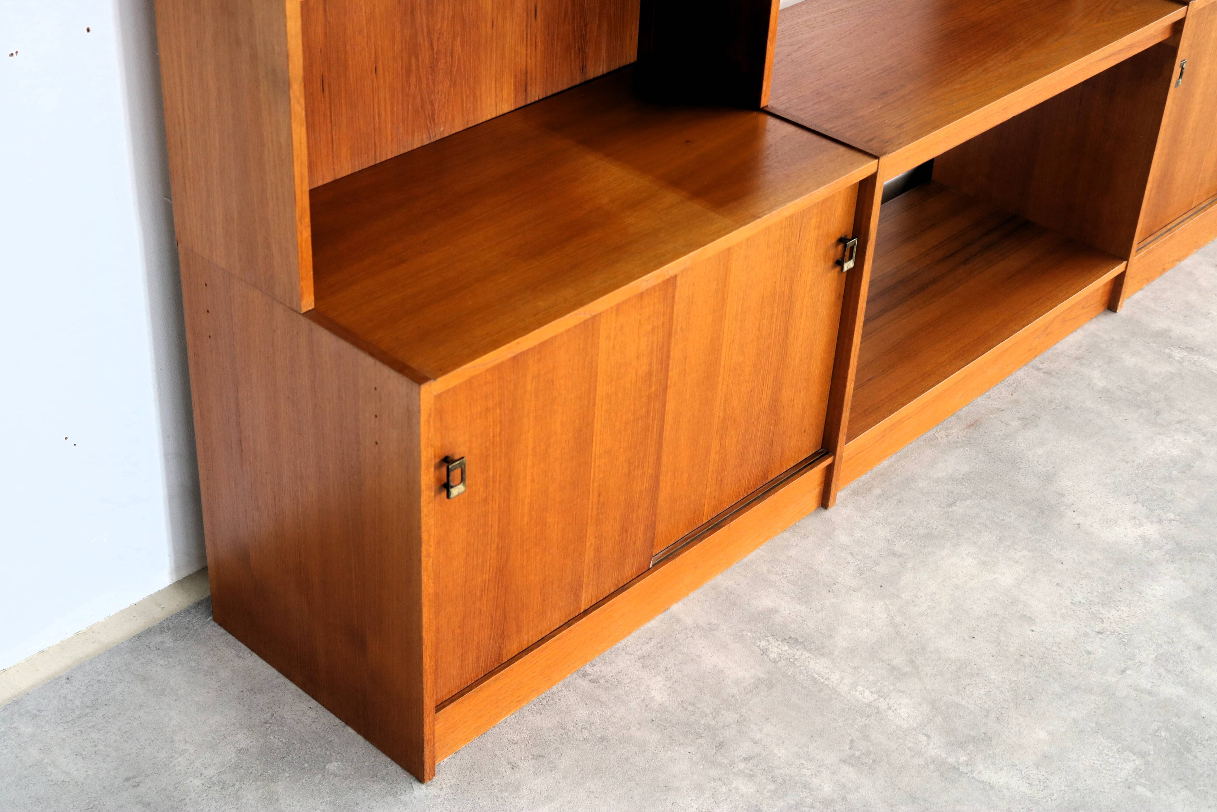 Vintage wall unit | bookcase | 1960s | teak