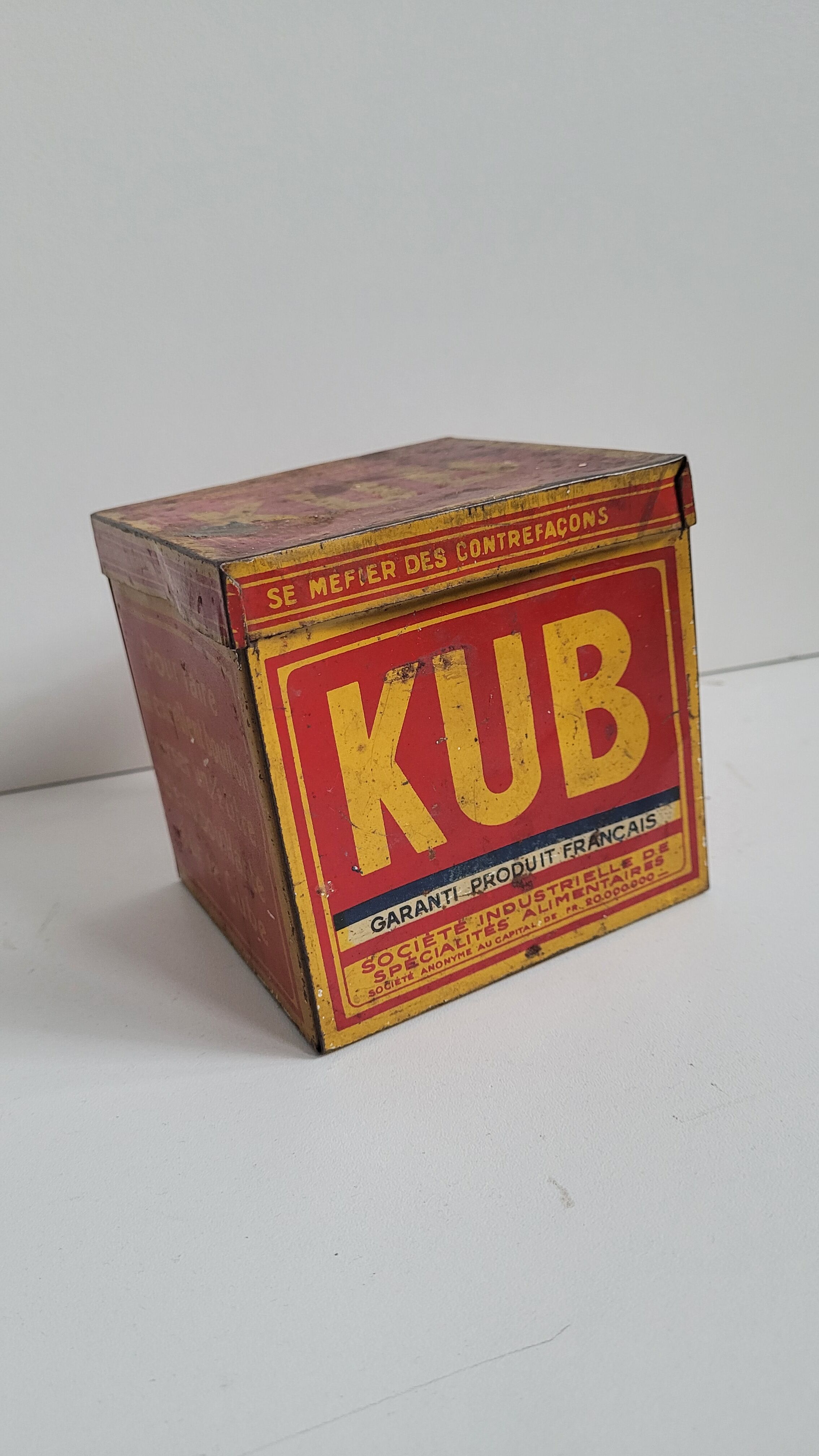 Metal box