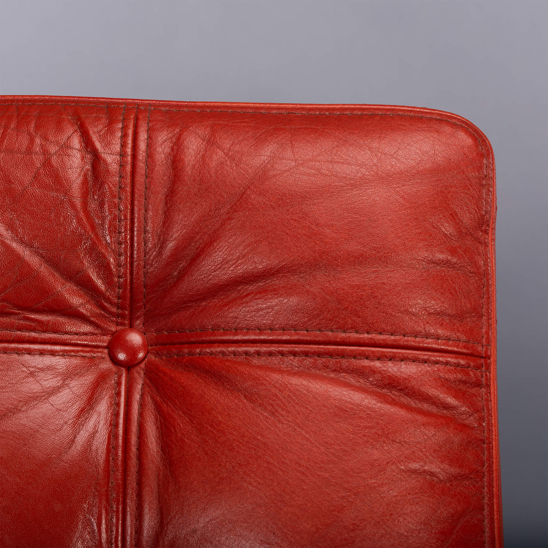 Moduline Easy chair and table by Ole Gjerlov-Knudsen, for France & Son 1960s